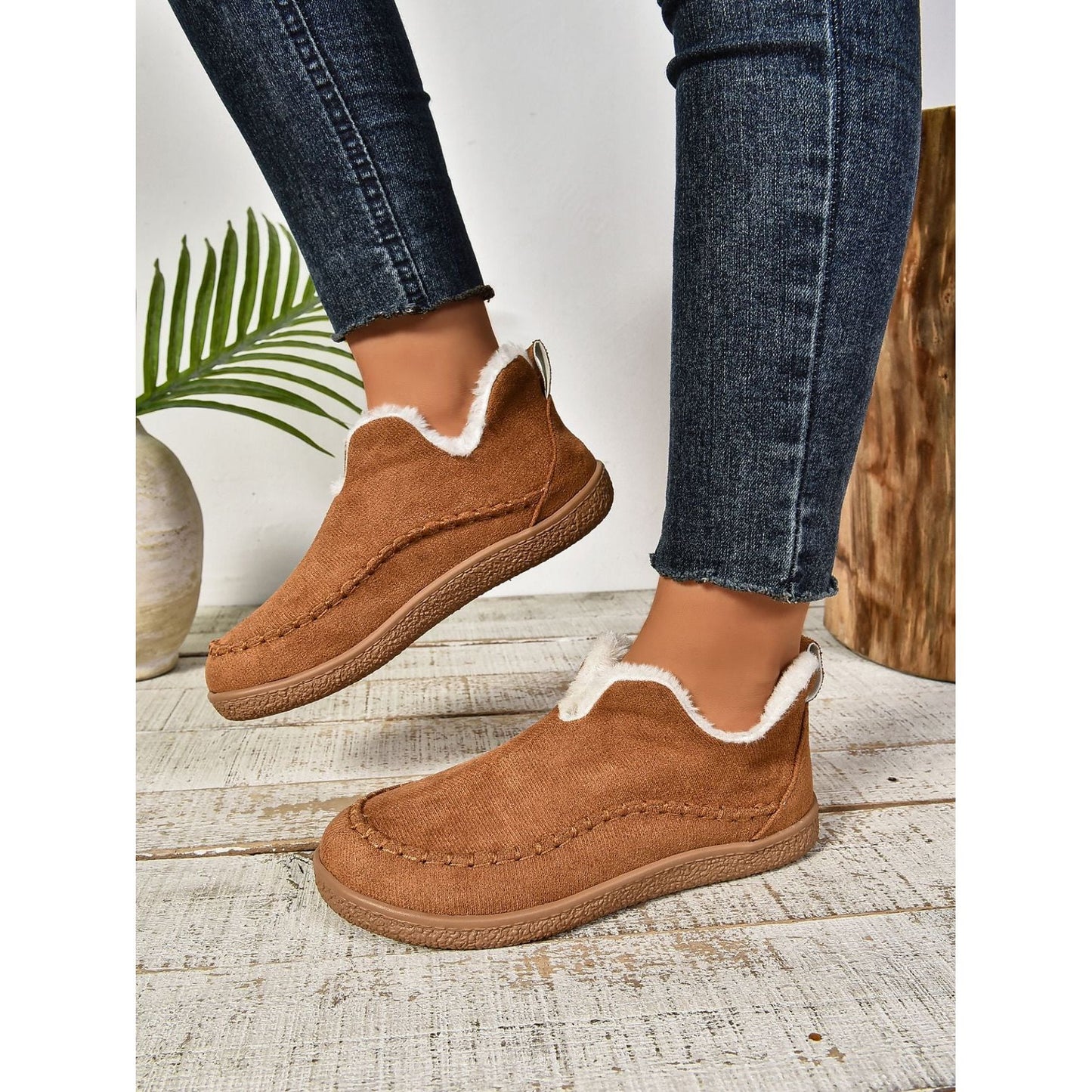 Faux Fur Round Toe Flat Sneakers