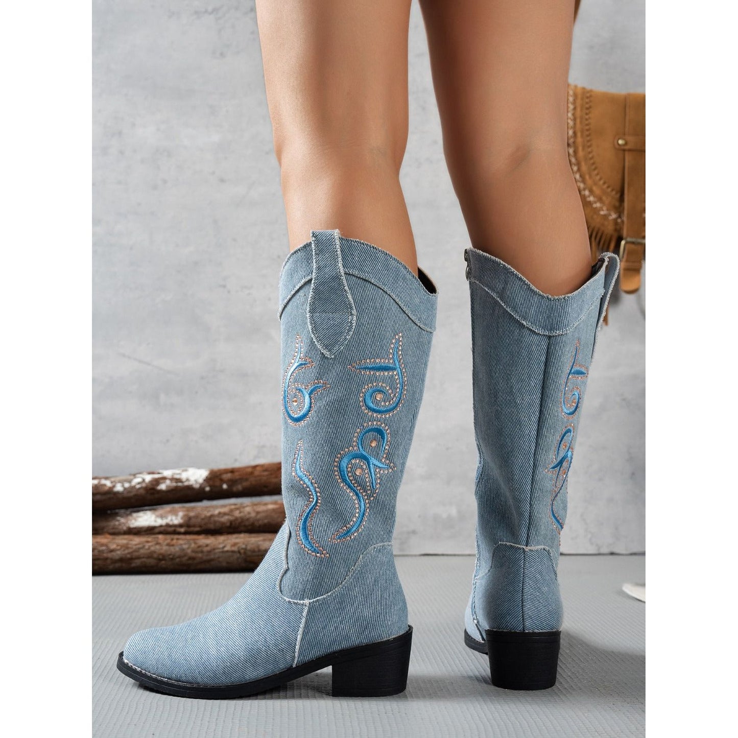 Embroidered Point Toe Block Heel Boots