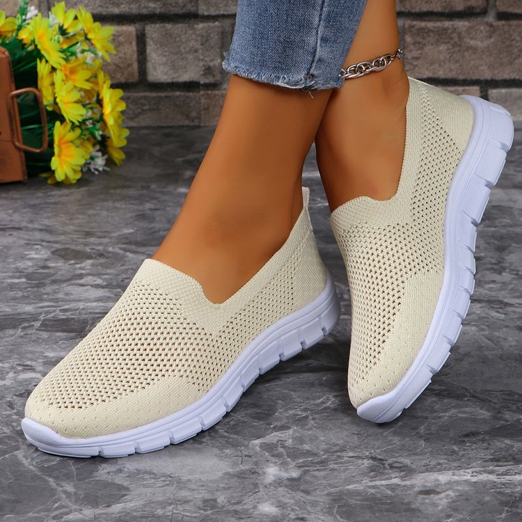 Breathable Mesh Round Toe Slip-Ons