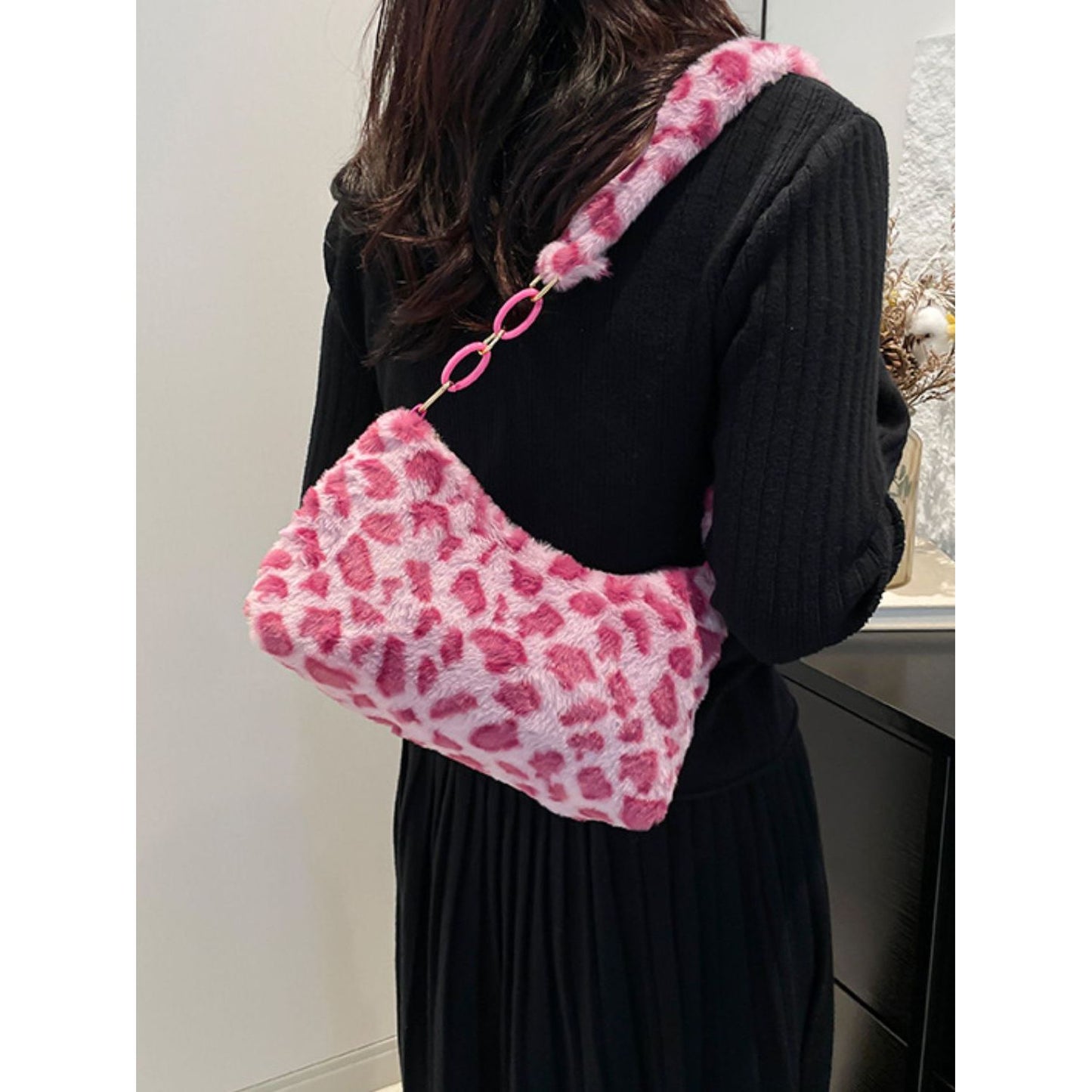 Leopard Fluff Shoulder Bag