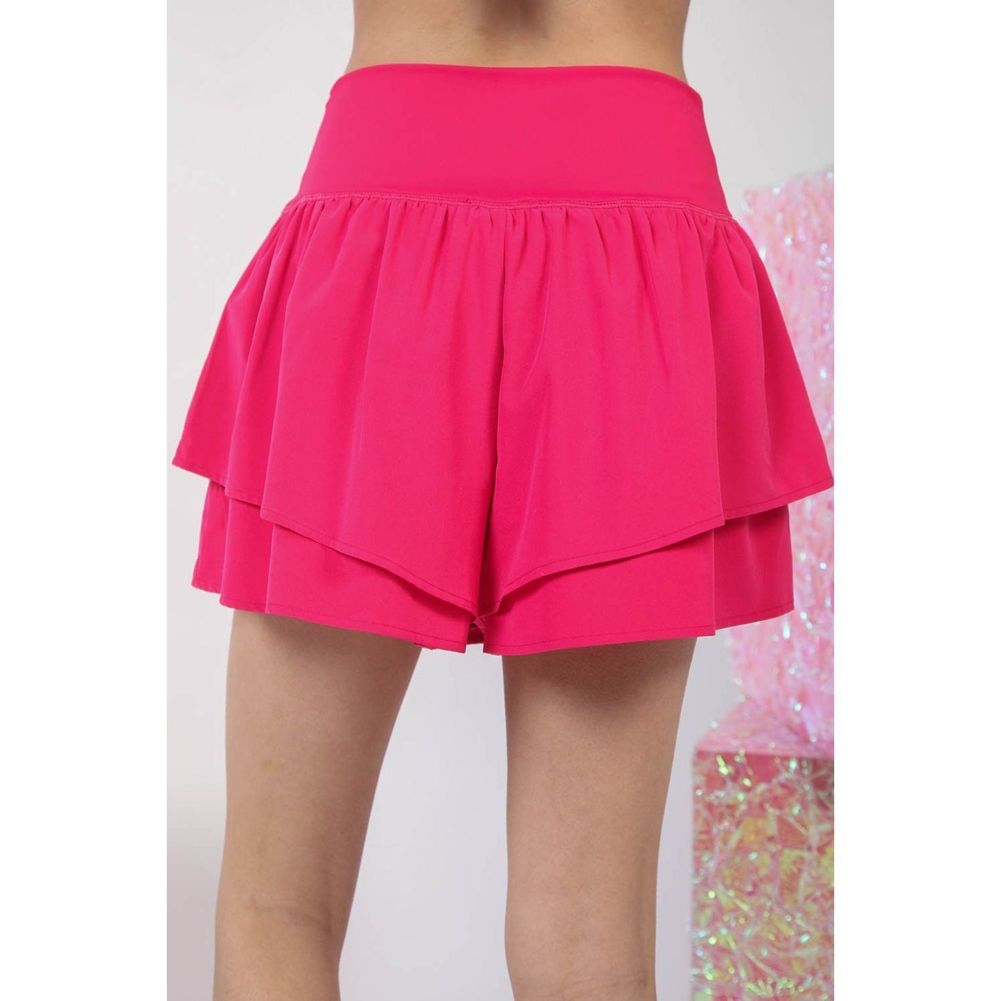 VERY J V-Shaped High Waist Layered Active Shorts