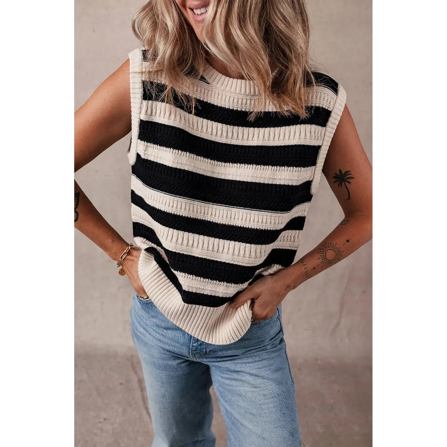 Color Block Round Neck Sweater Vest