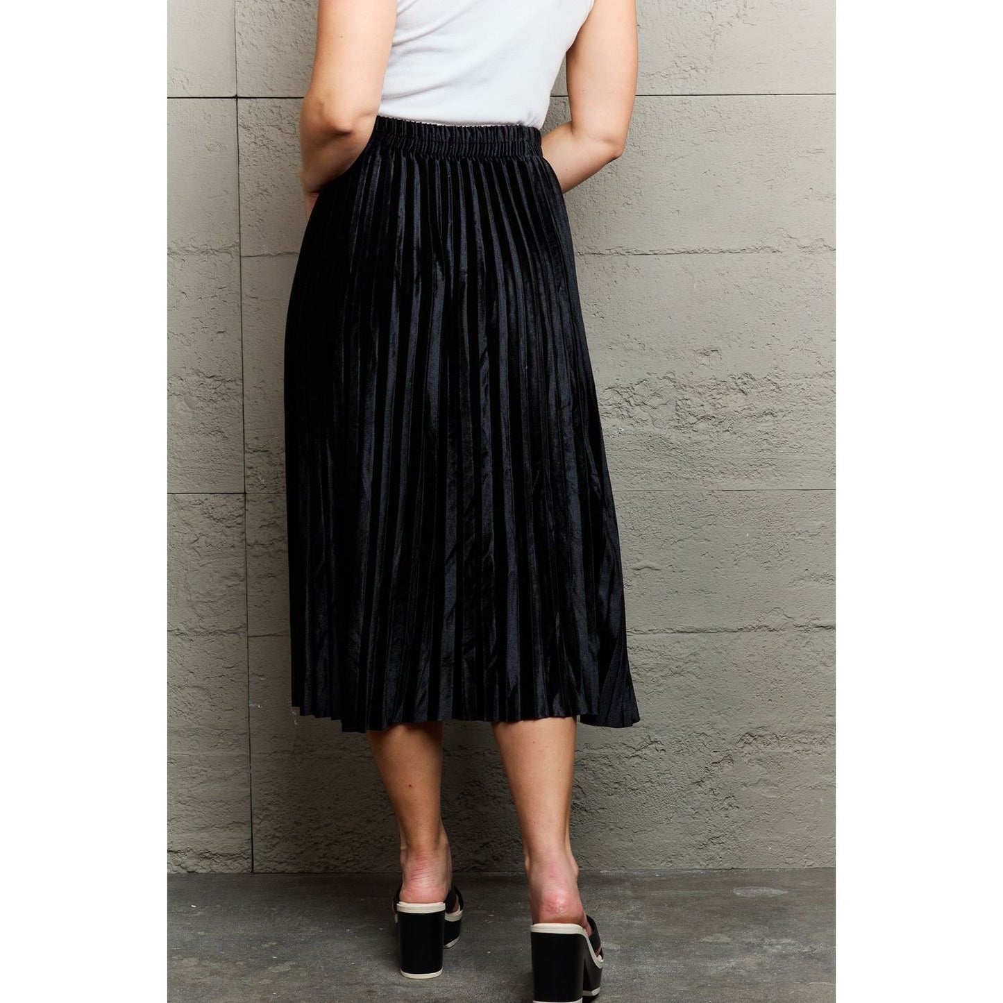 Ninexis Accordion Pleated Flowy Midi Skirt