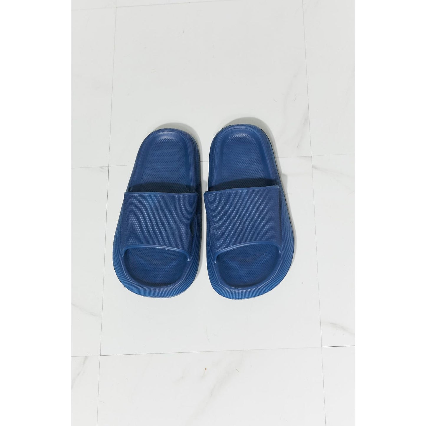 MMShoes Arms Around Me Open Toe Slide in Navy