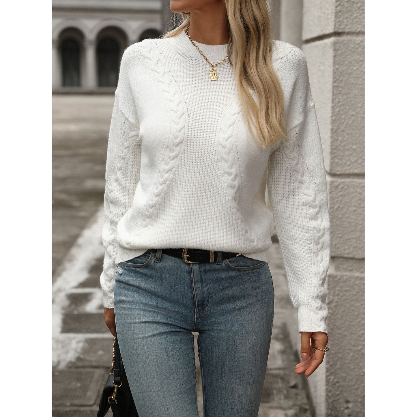 Cable-Knit Round Neck Long Sleeve Sweater