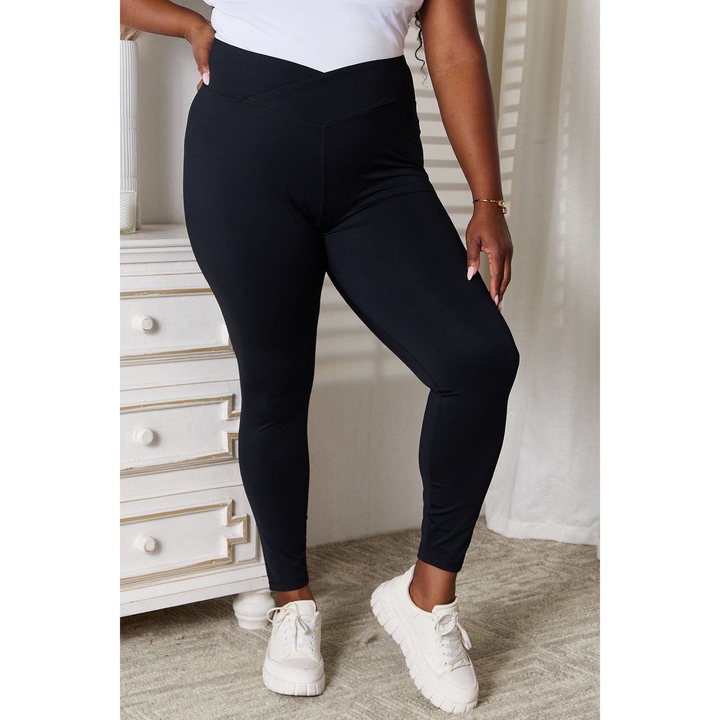 Basic Bae V-Waistband Sports Leggings