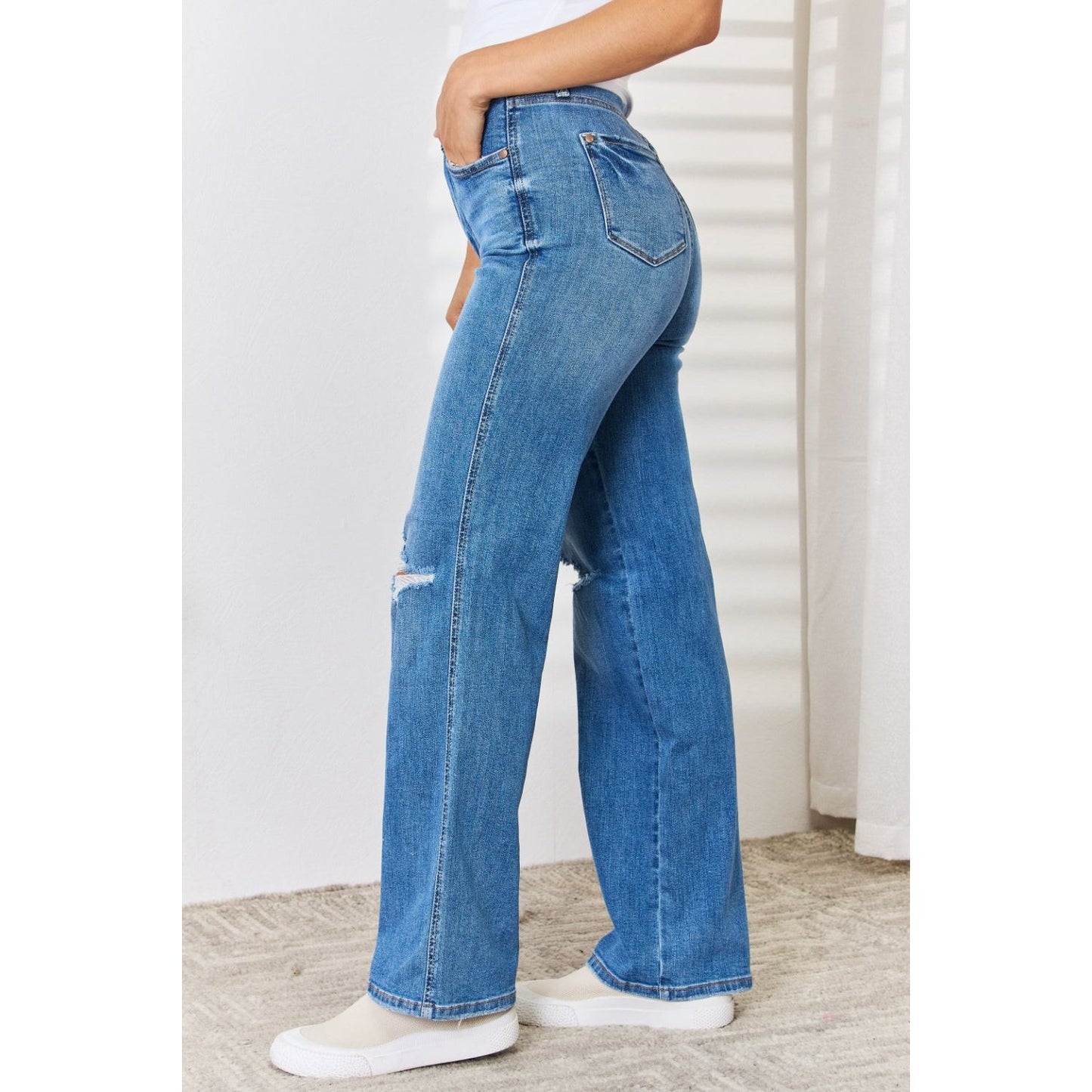 Judy Blue Full Size High Waist Distressed Straight-Leg Jeans