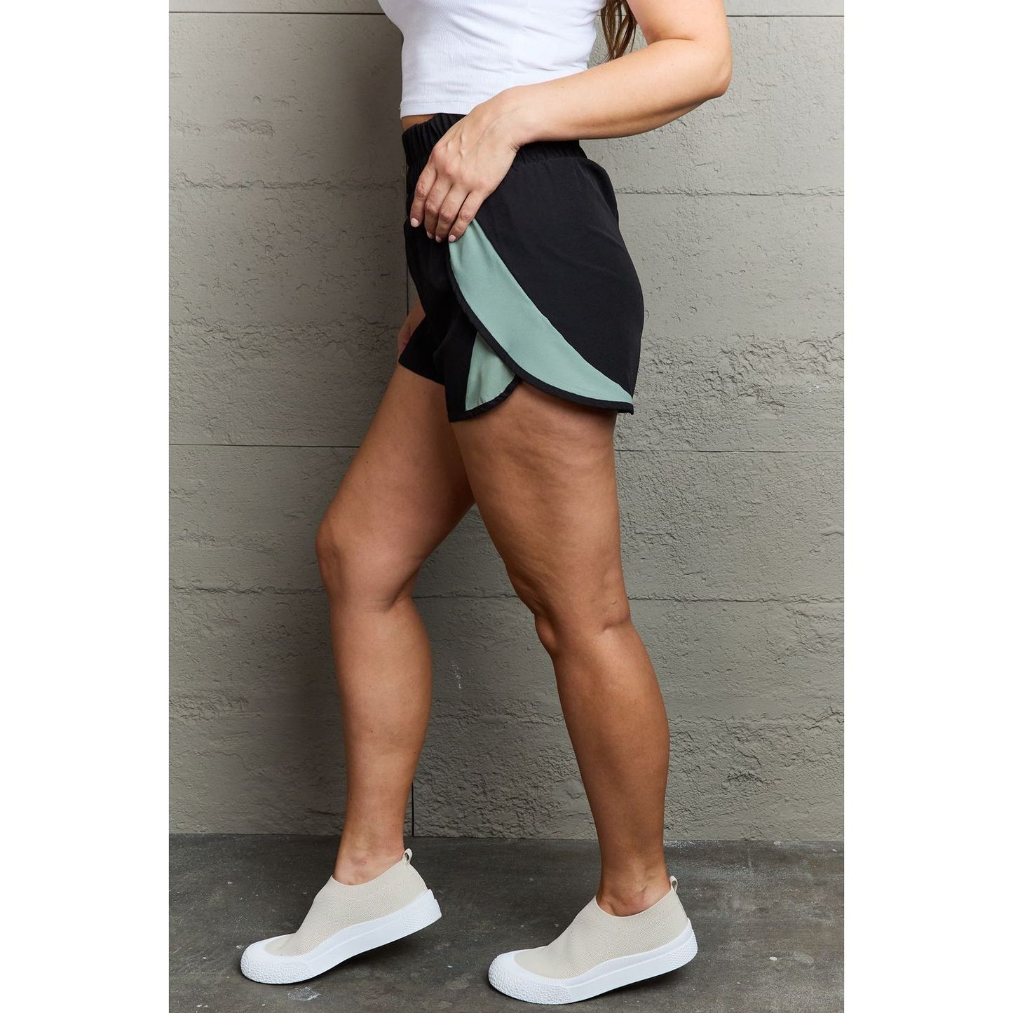 Ninexis Put In Work High Waistband Contrast Detail Active Shorts