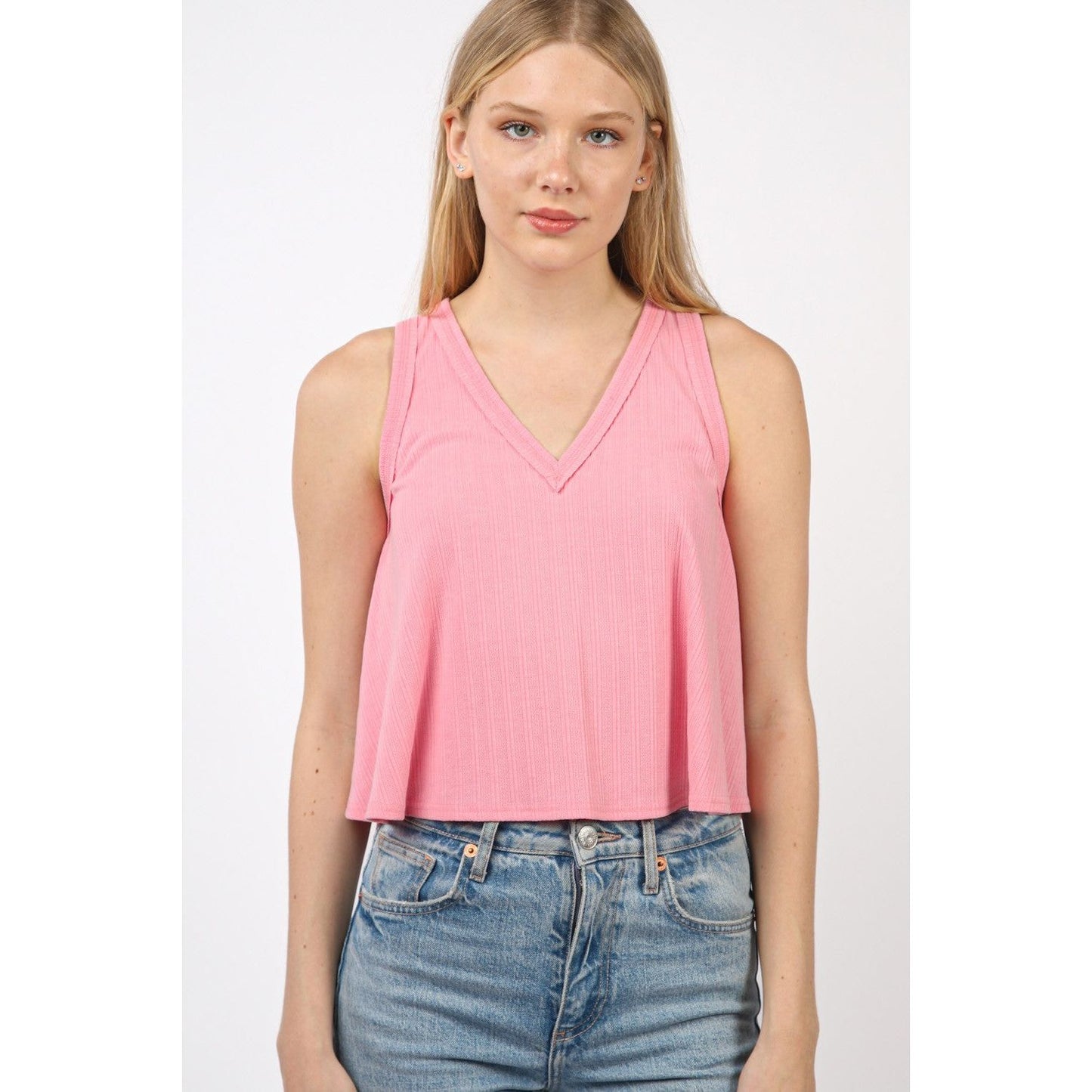 VERY J V-Neck Knit Swing Cropped Tank