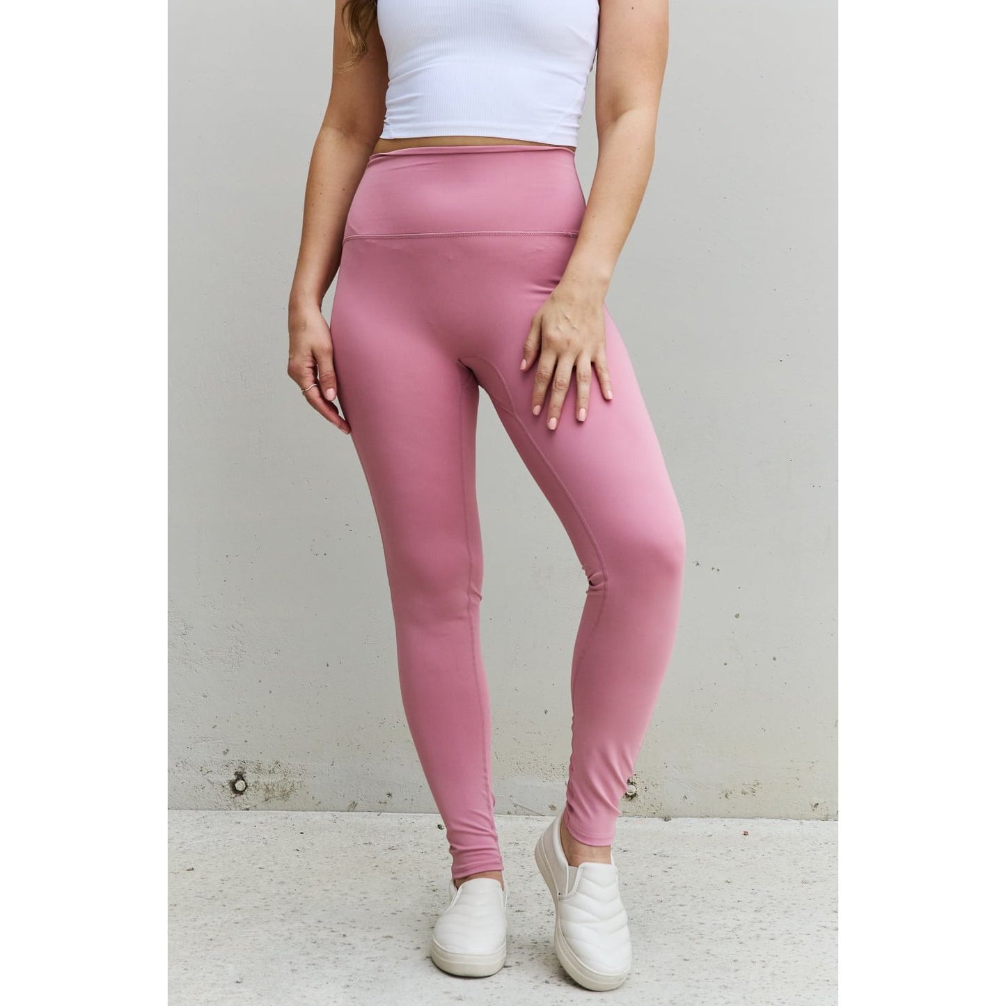 Zenana Fit For You Full Size High Waist Active Leggings in Light Rose