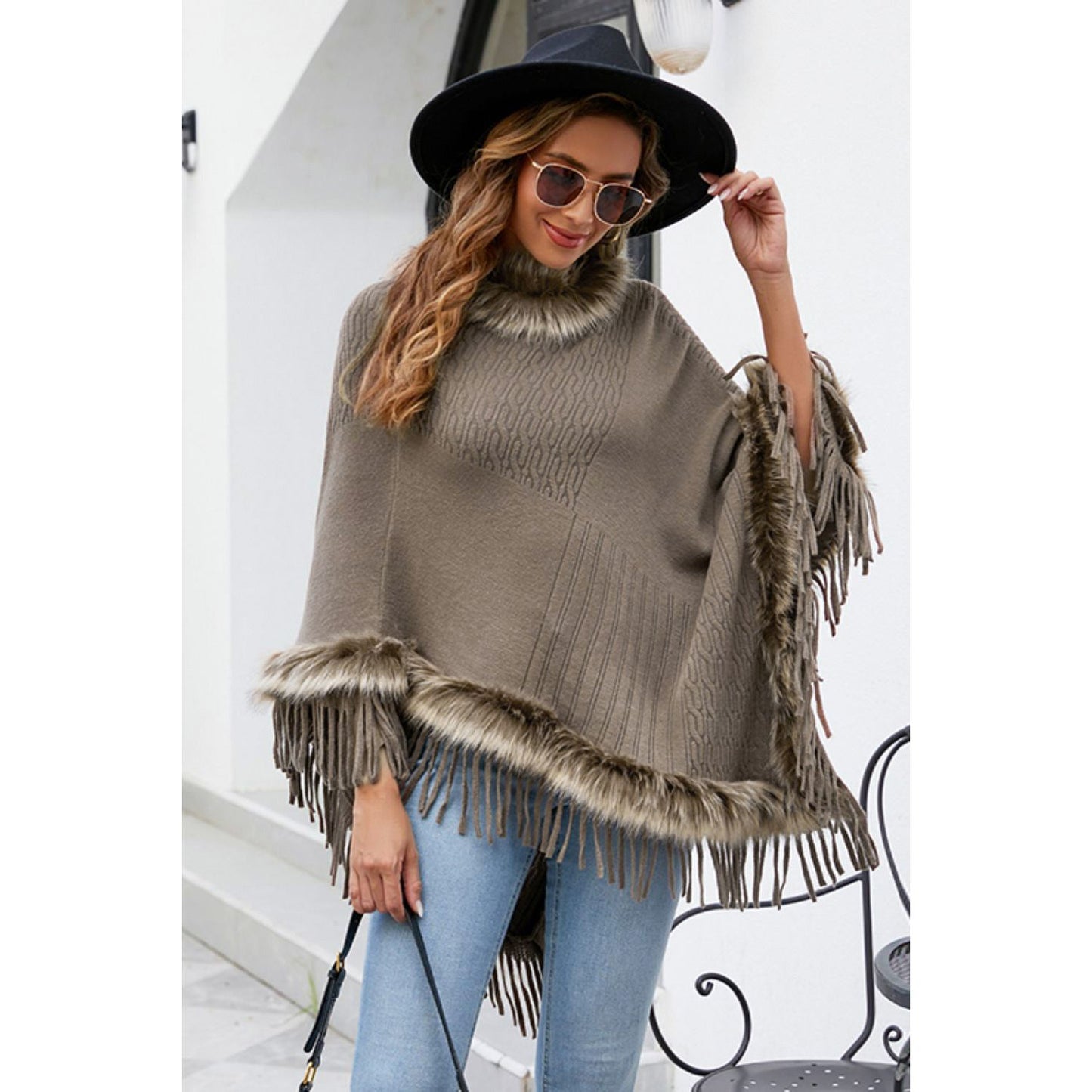 Faux Fur Trim Fringed Poncho