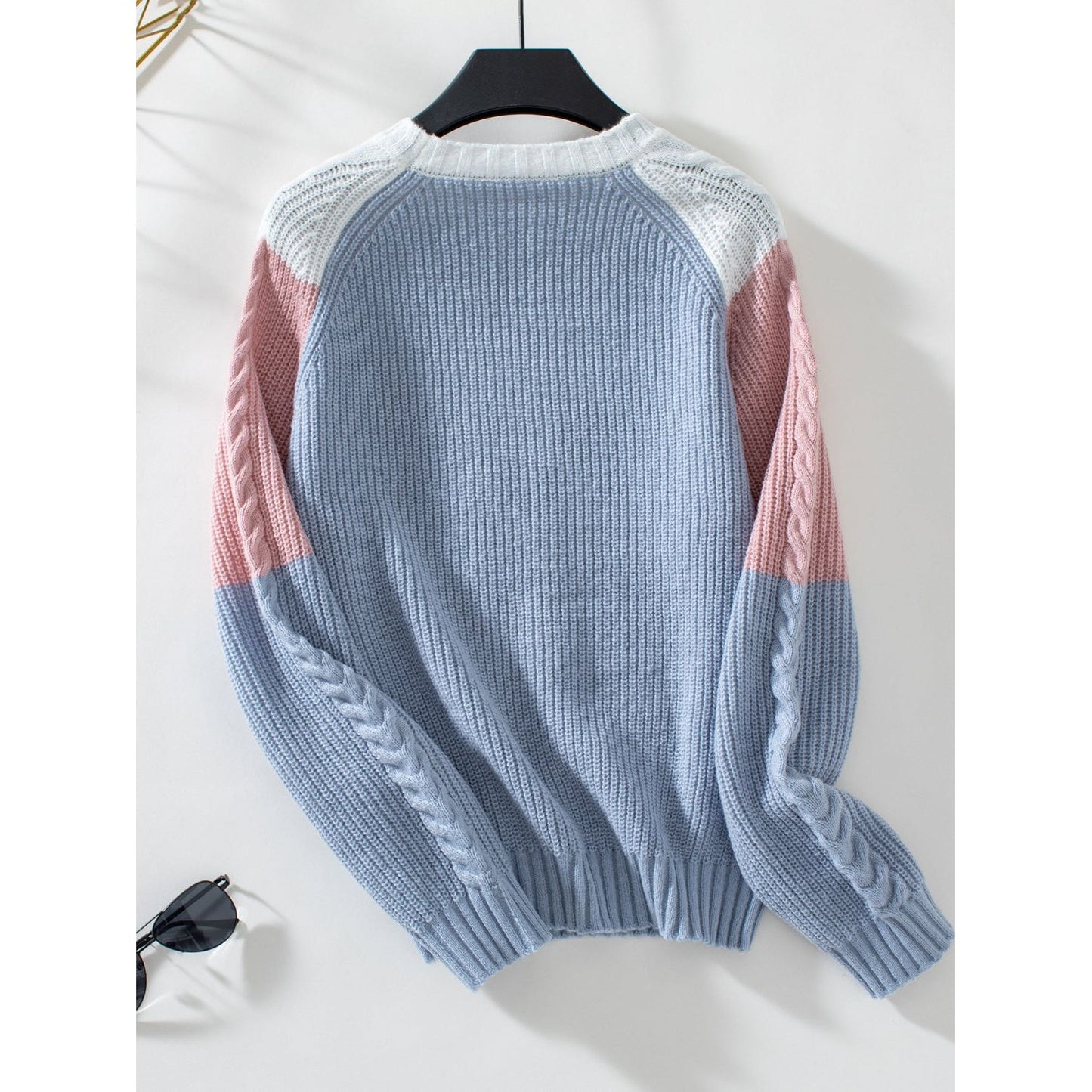 Color Block Round Neck Long Sleeve Sweater