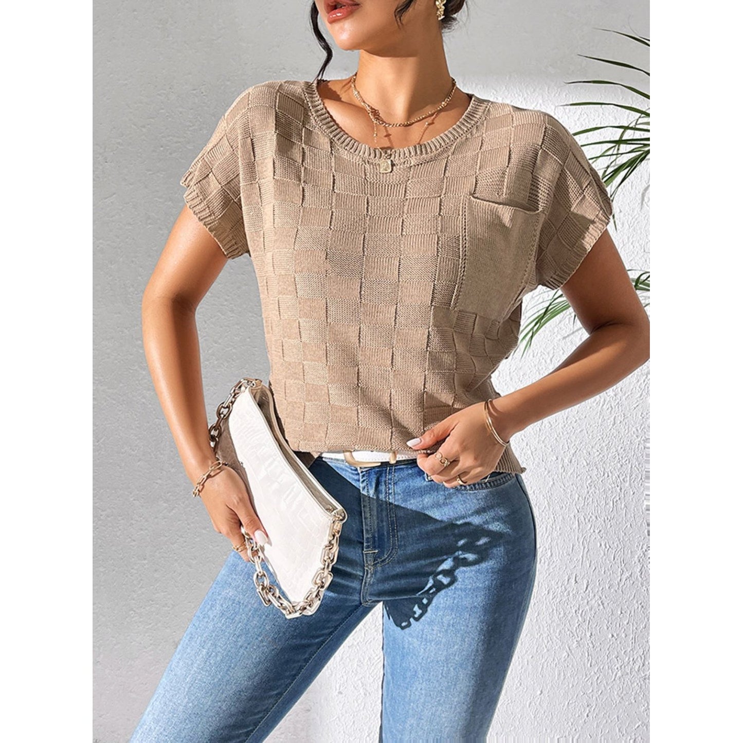 Round Neck Short Sleeve Knit Top