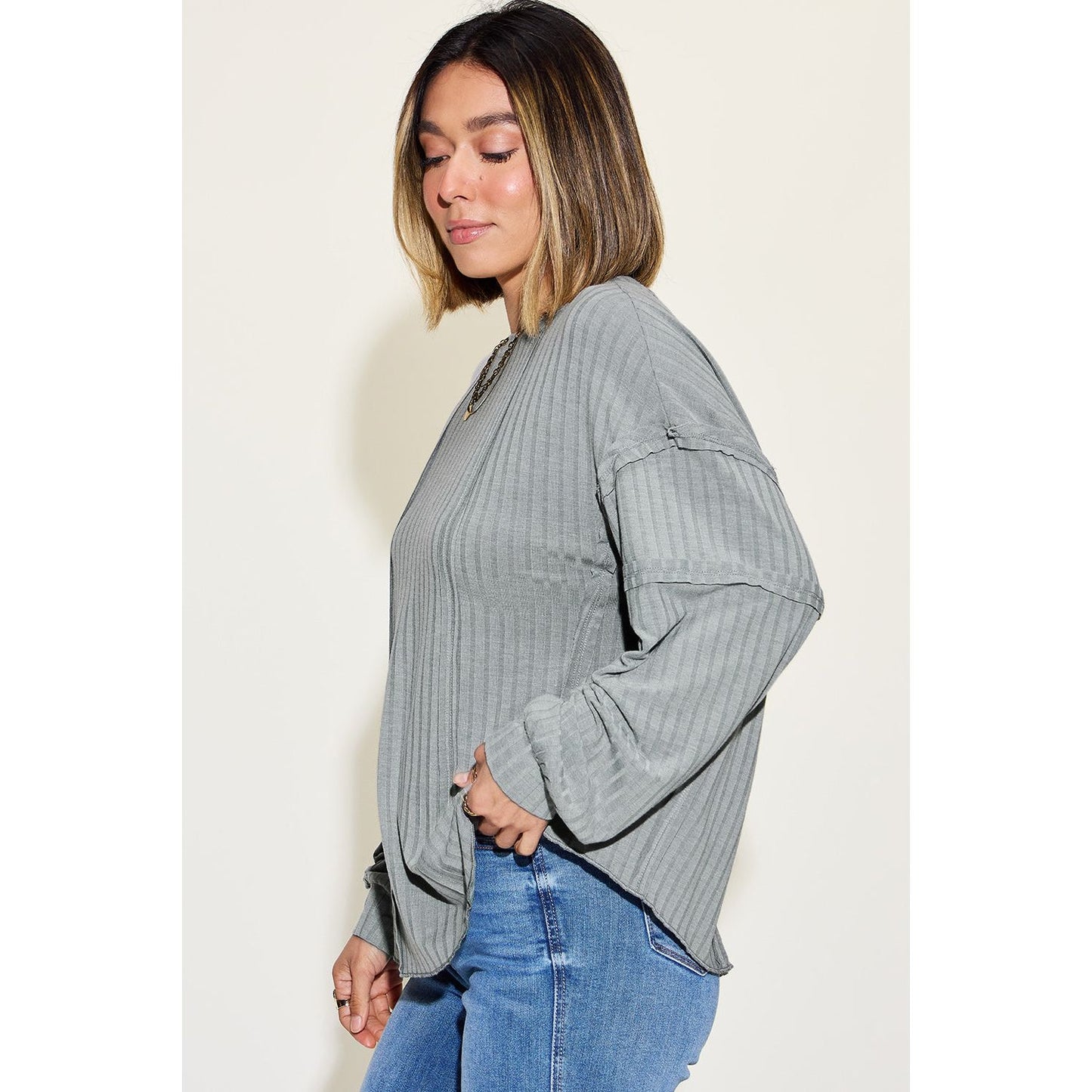 Basic Bae Full Size Ribbed Round Neck Long Sleeve T-Shirt