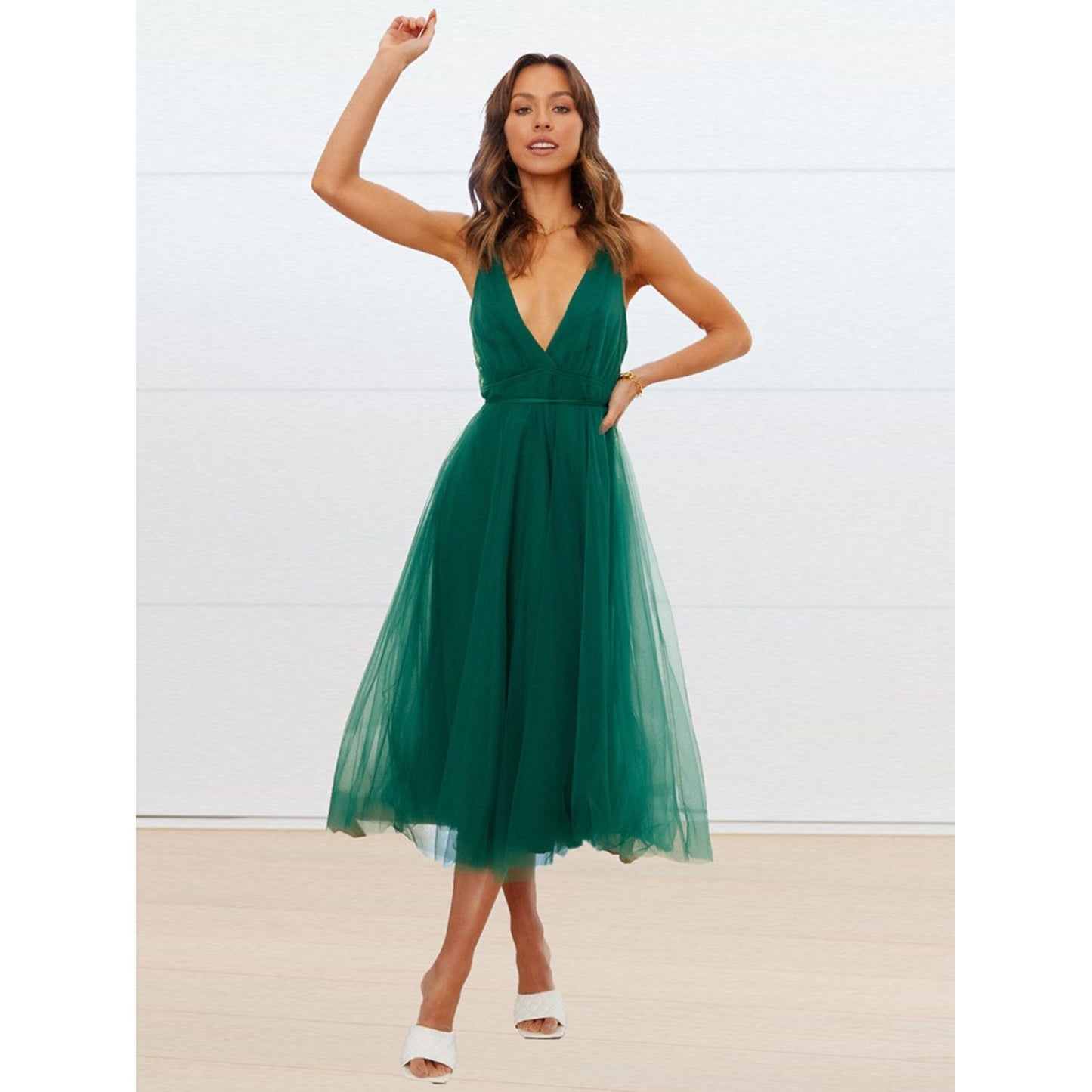 Backless Crisscross Sleeveless Midi Dress