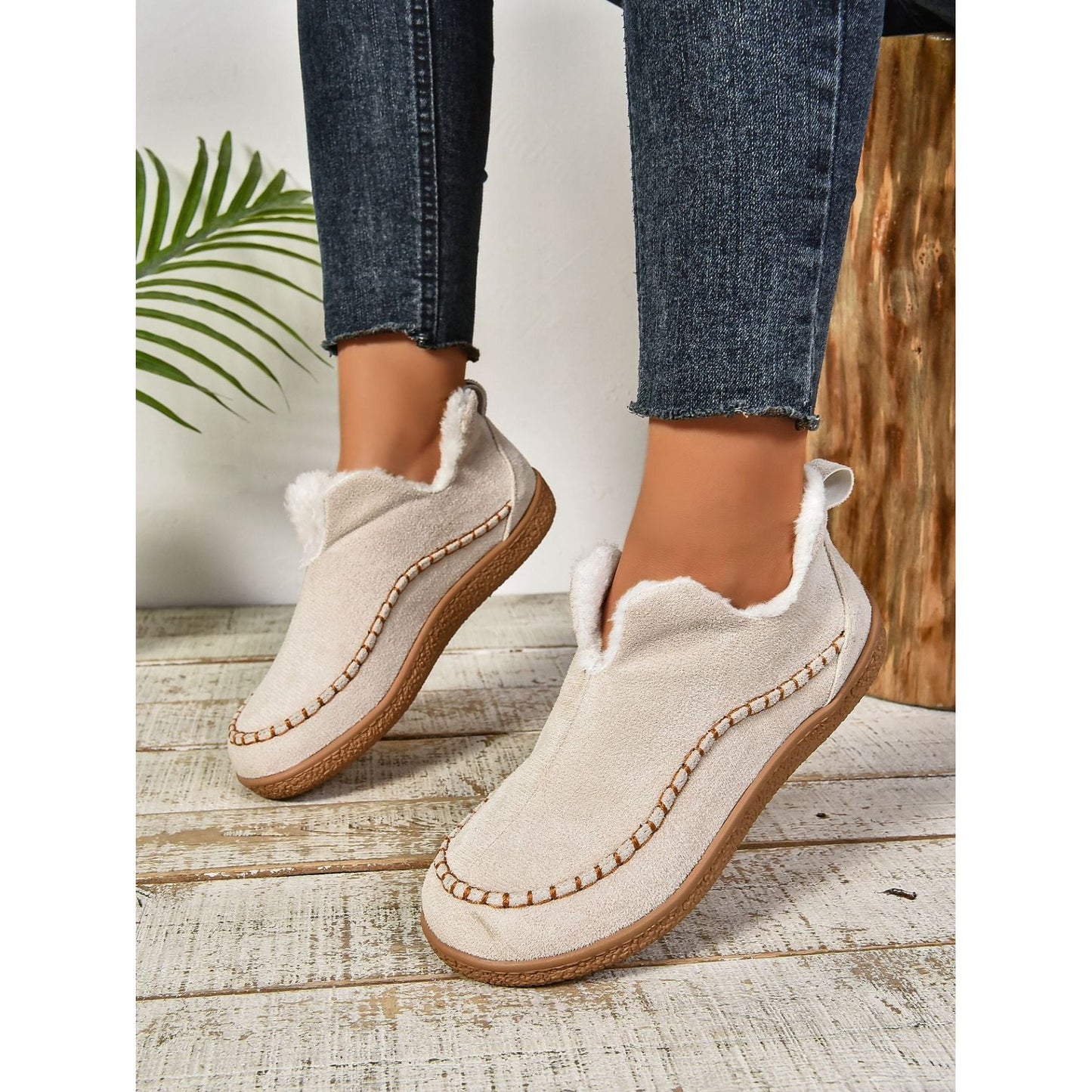 Faux Fur Round Toe Flat Sneakers