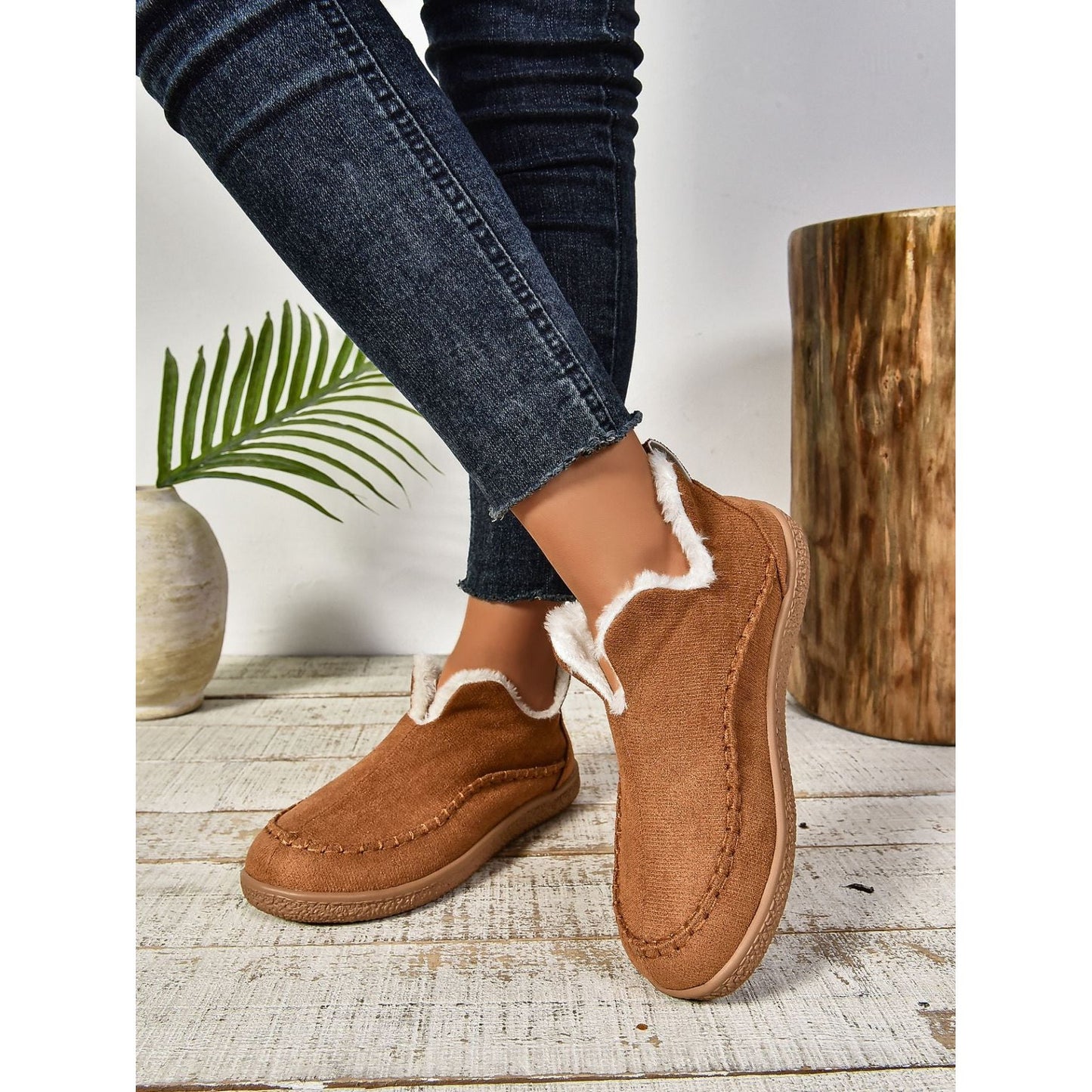 Faux Fur Round Toe Flat Sneakers