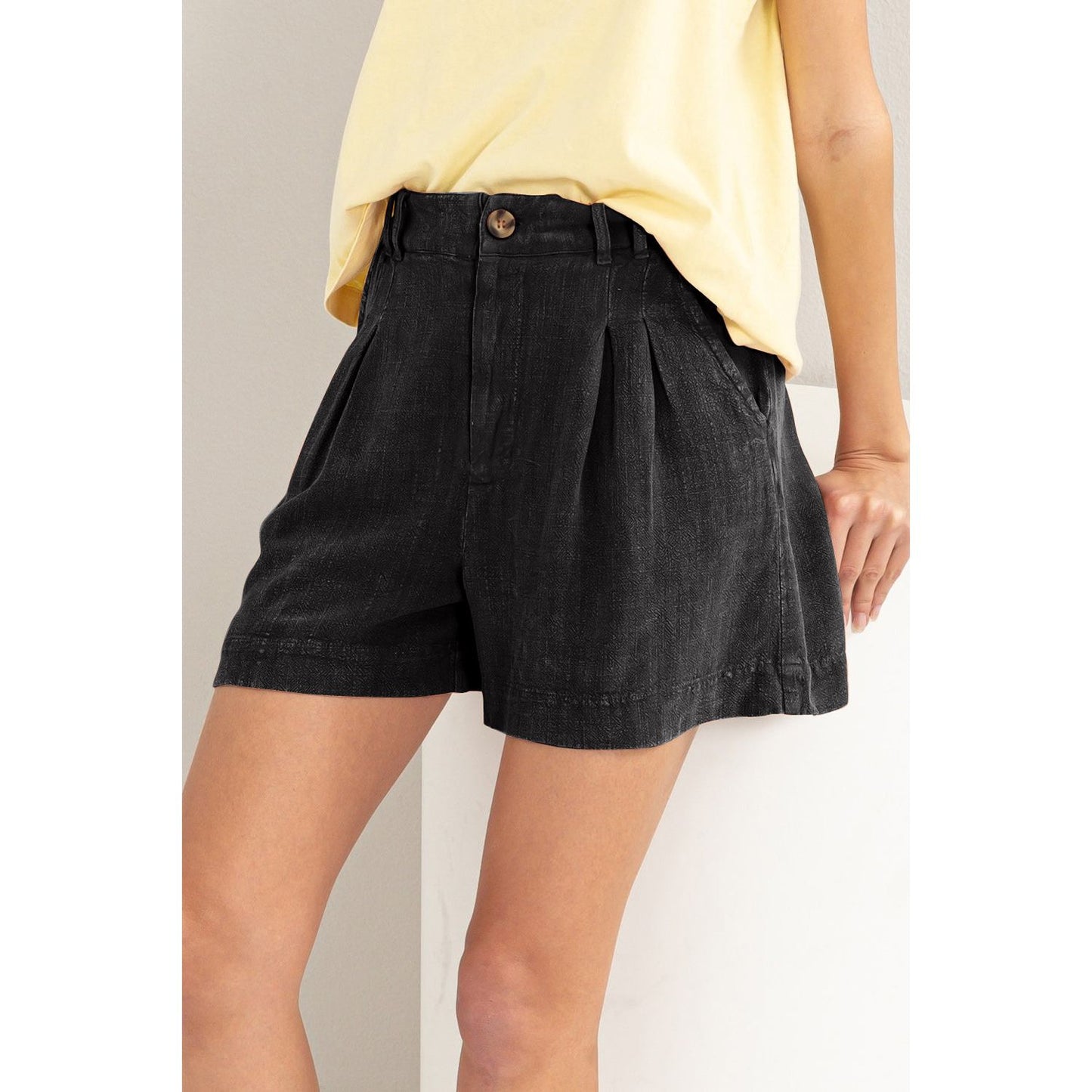 HYFVE High Waist Pleated Linen Shorts