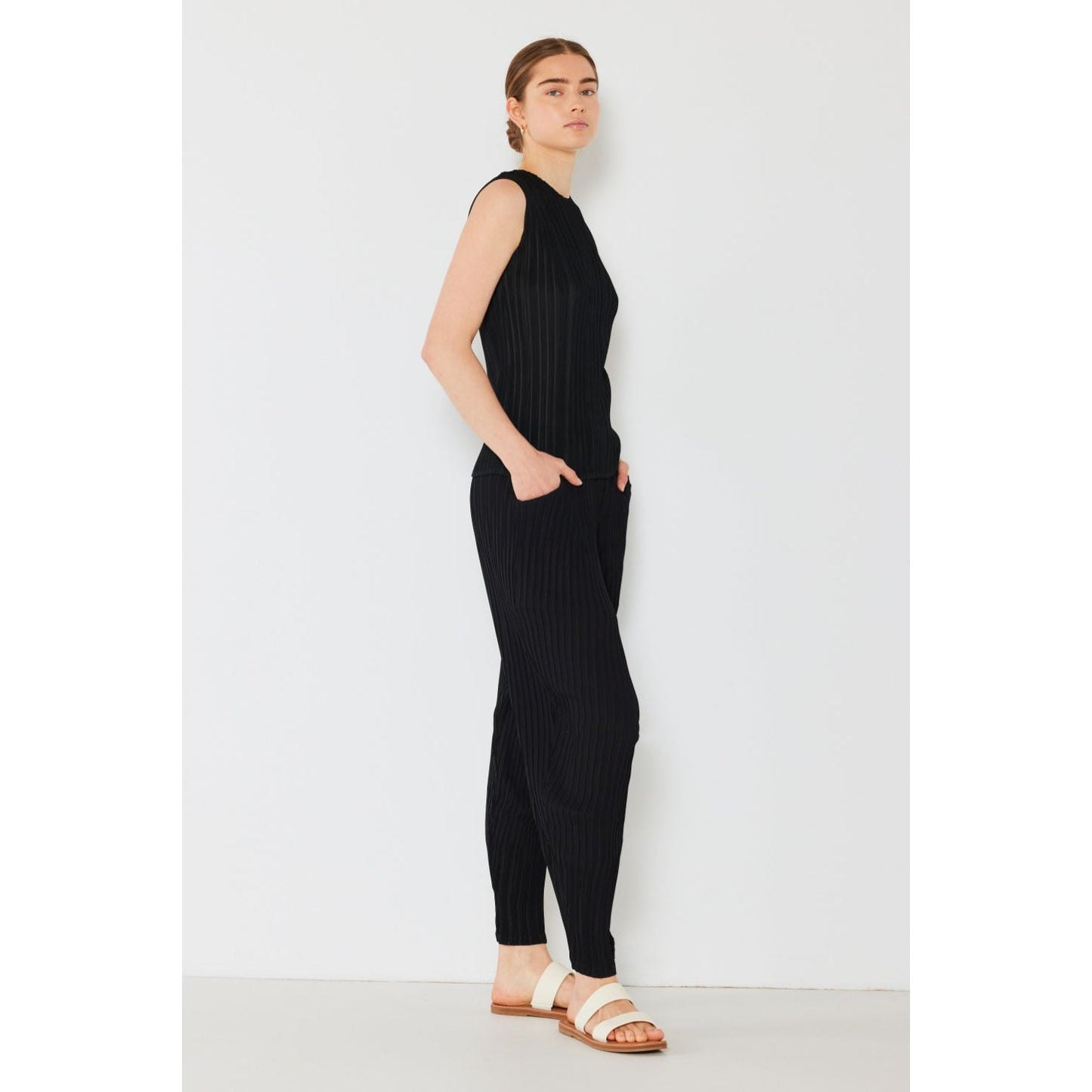 Marina West Swim Pleated Relaxed-Fit Slight Drop Crotch Jogger