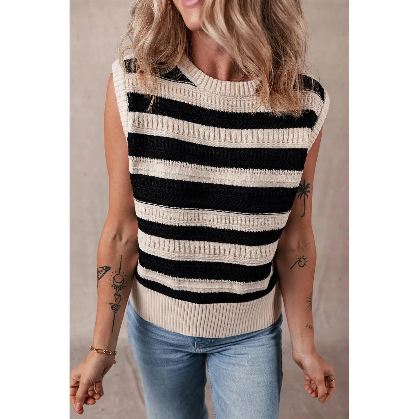 Color Block Round Neck Sweater Vest