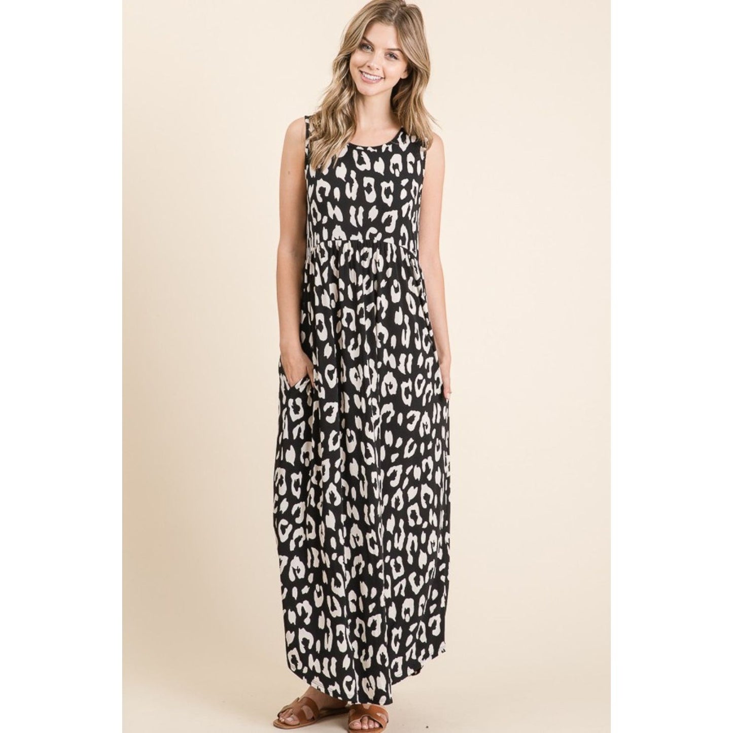 BOMBOM Leopard Maxi Dress with Pockets