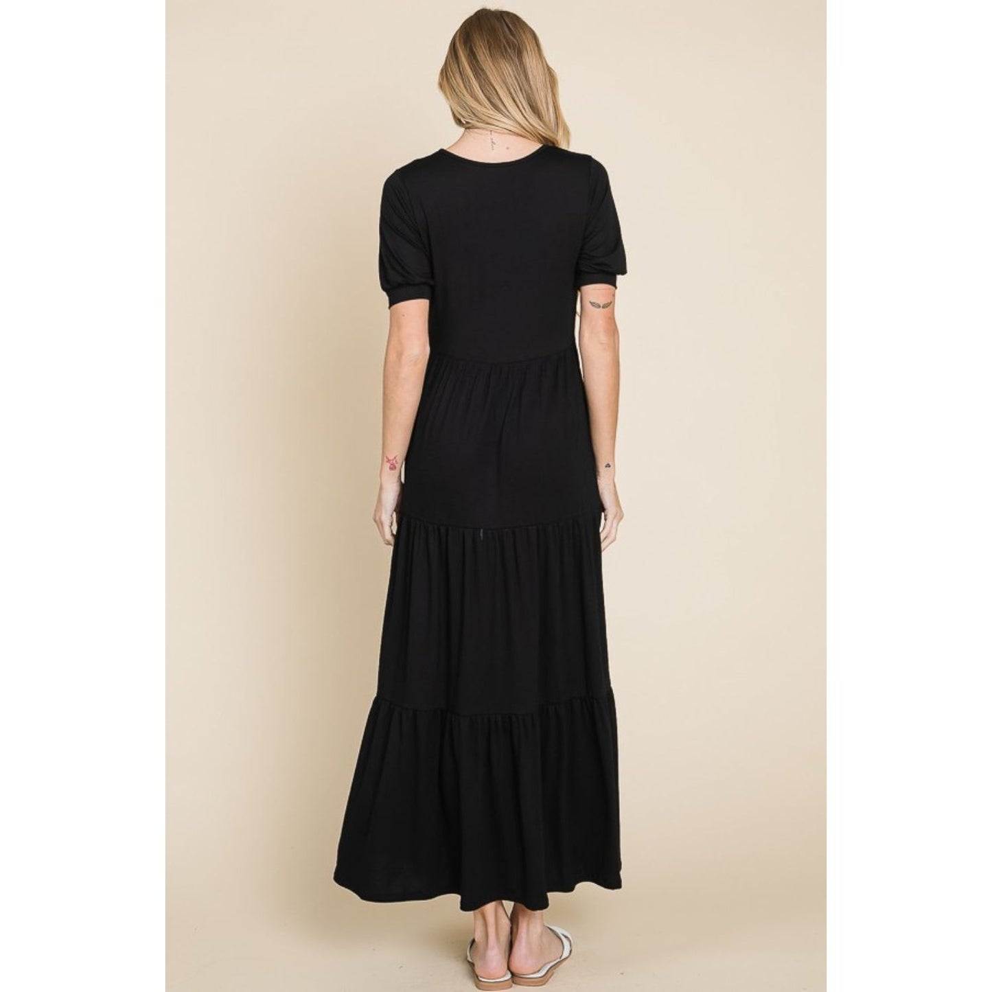 BOMBOM Short Sleeve Tiered Maxi Dress