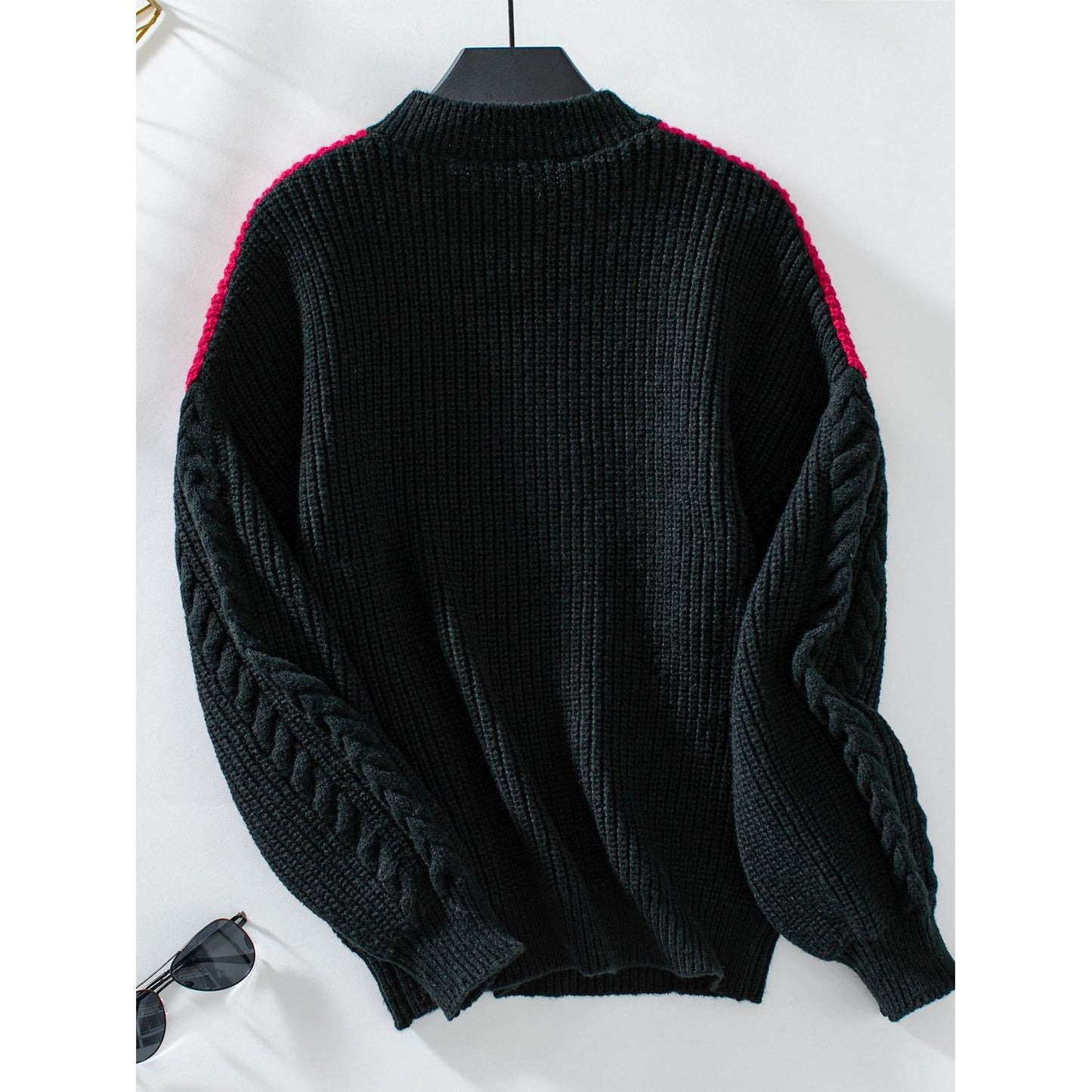 Contrast Round Neck Long Sleeve Sweater