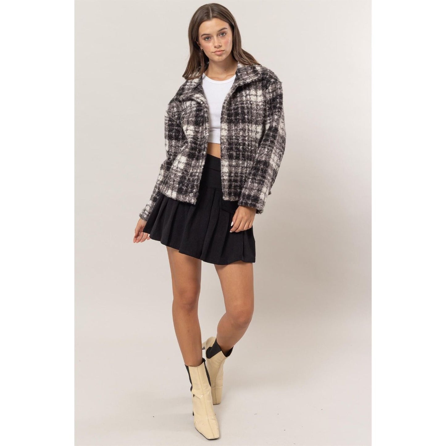 HYFVE Plaid Collared Neck Boucle Jacket with Pockets