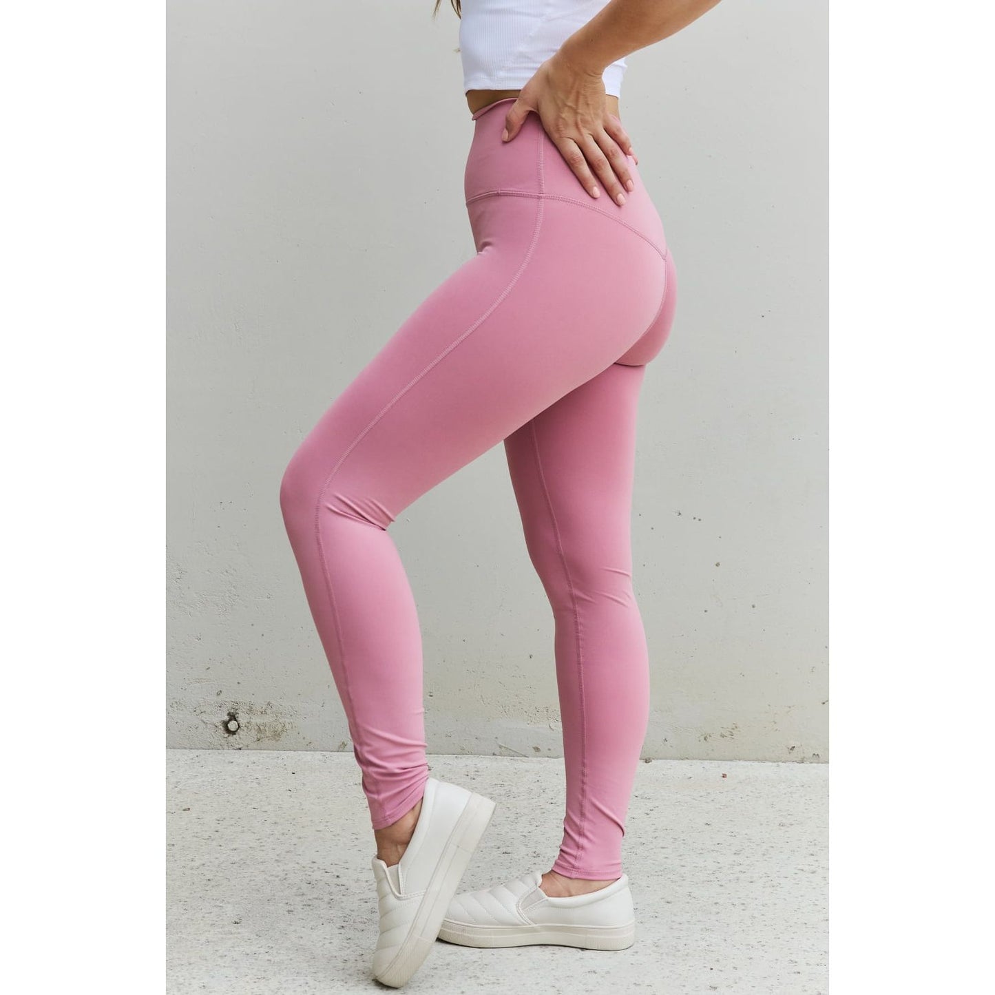 Zenana Fit For You Full Size High Waist Active Leggings in Light Rose