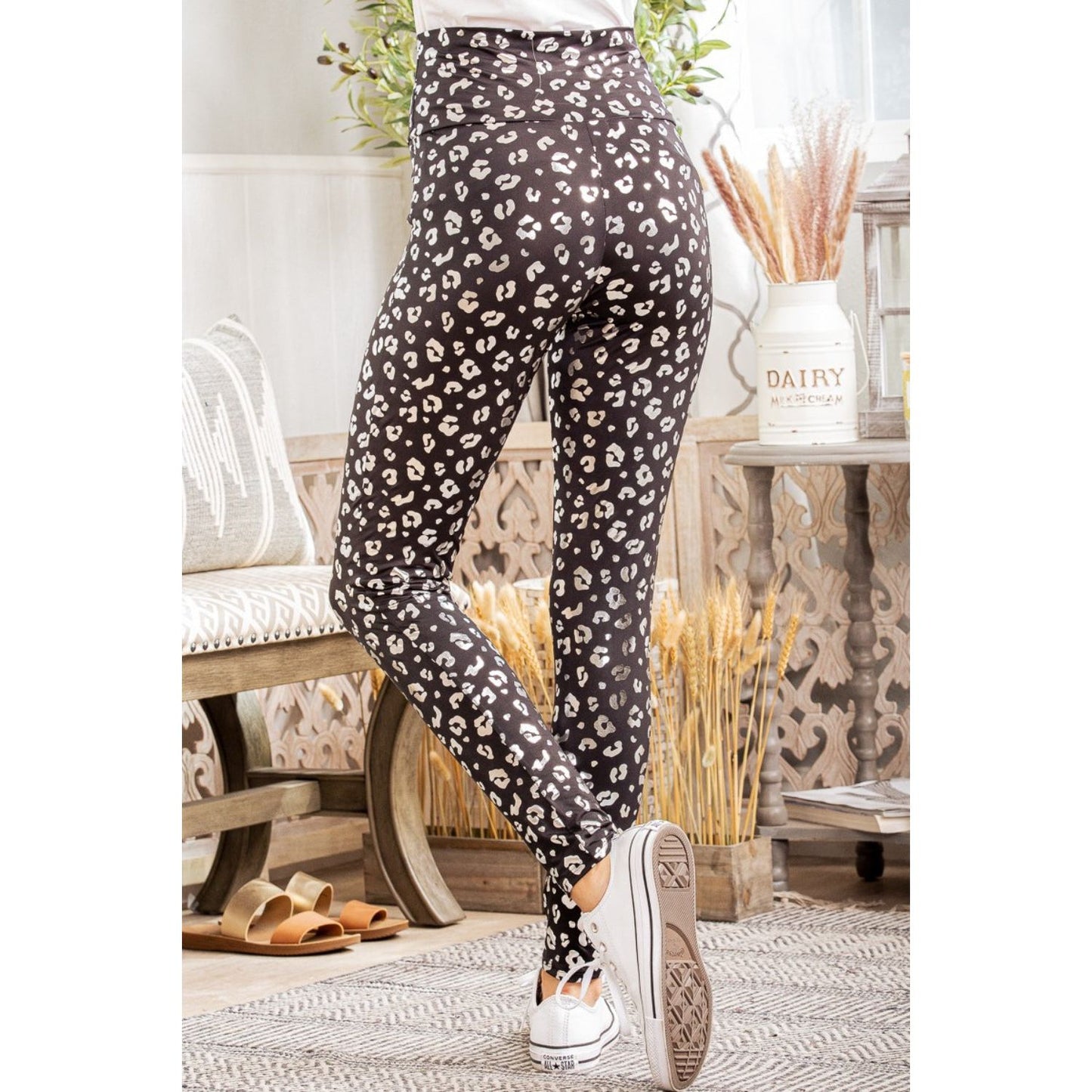 Heimish Full Size Leopard High Waist Leggings