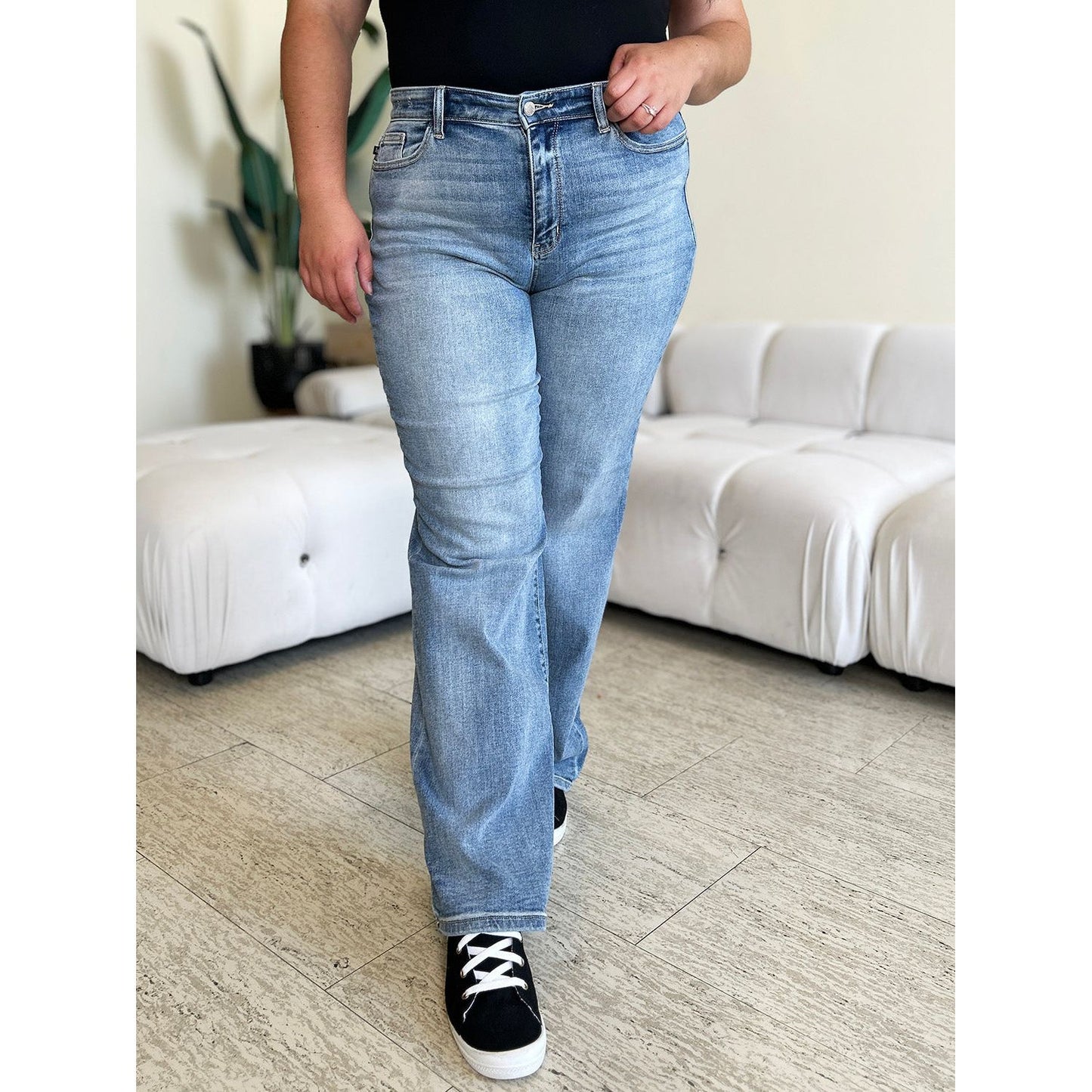 Judy Blue Full Size High Waist Straight Jeans