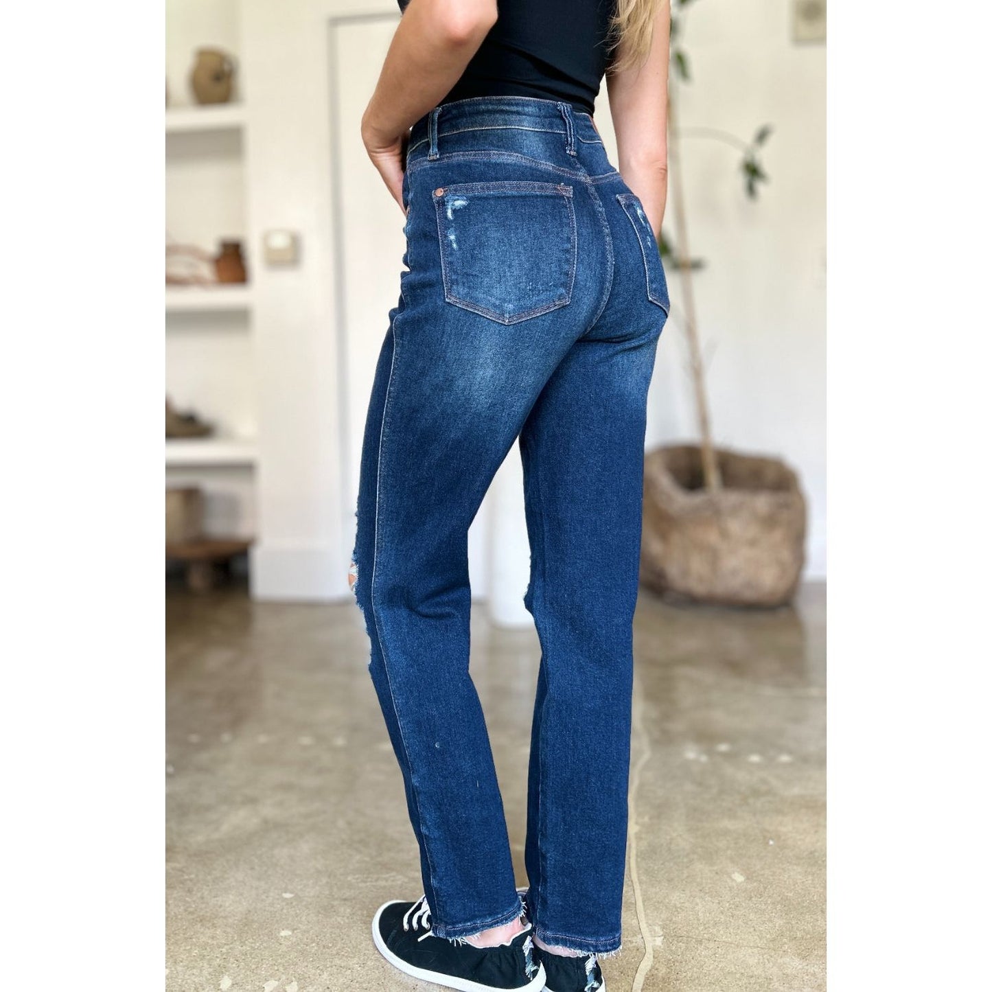 Judy Blue Full Size High Waist Rigid Magic Heavy Destroy Straight Jeans