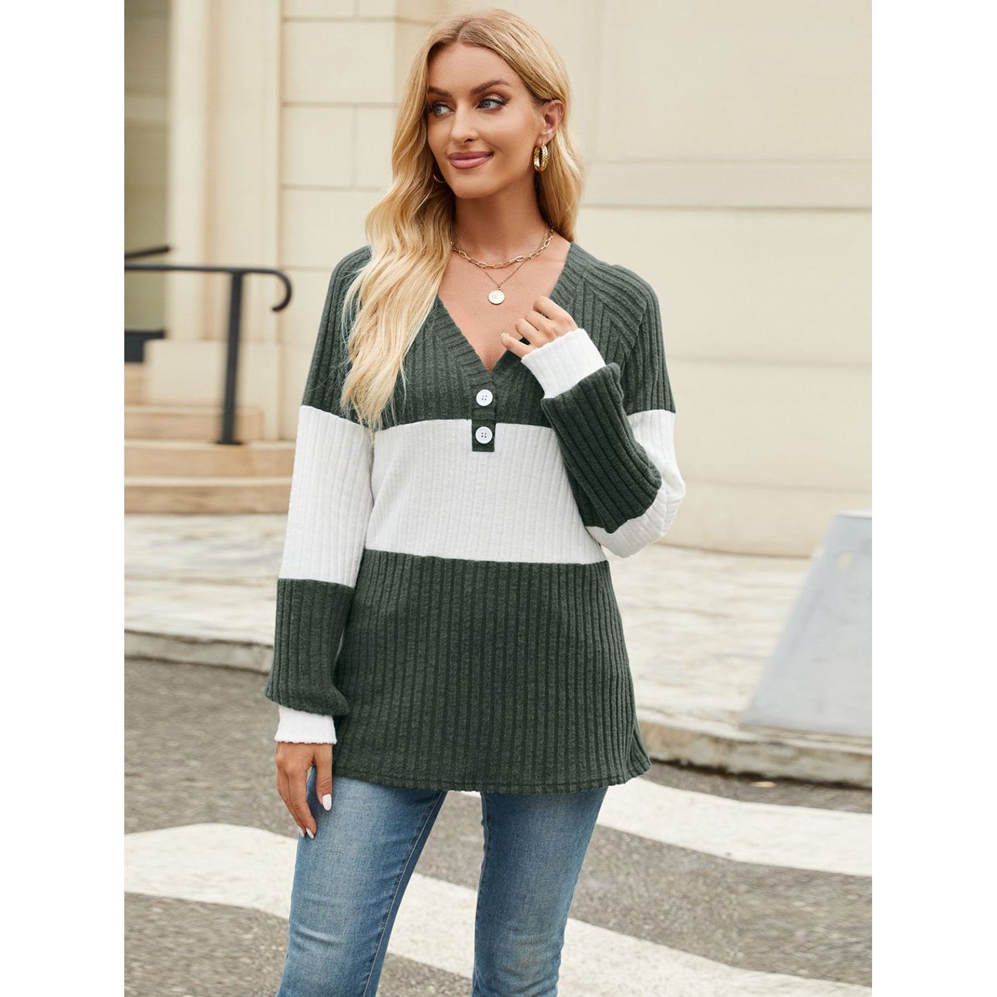 Color Block V-Neck Long Sleeve T-Shirt