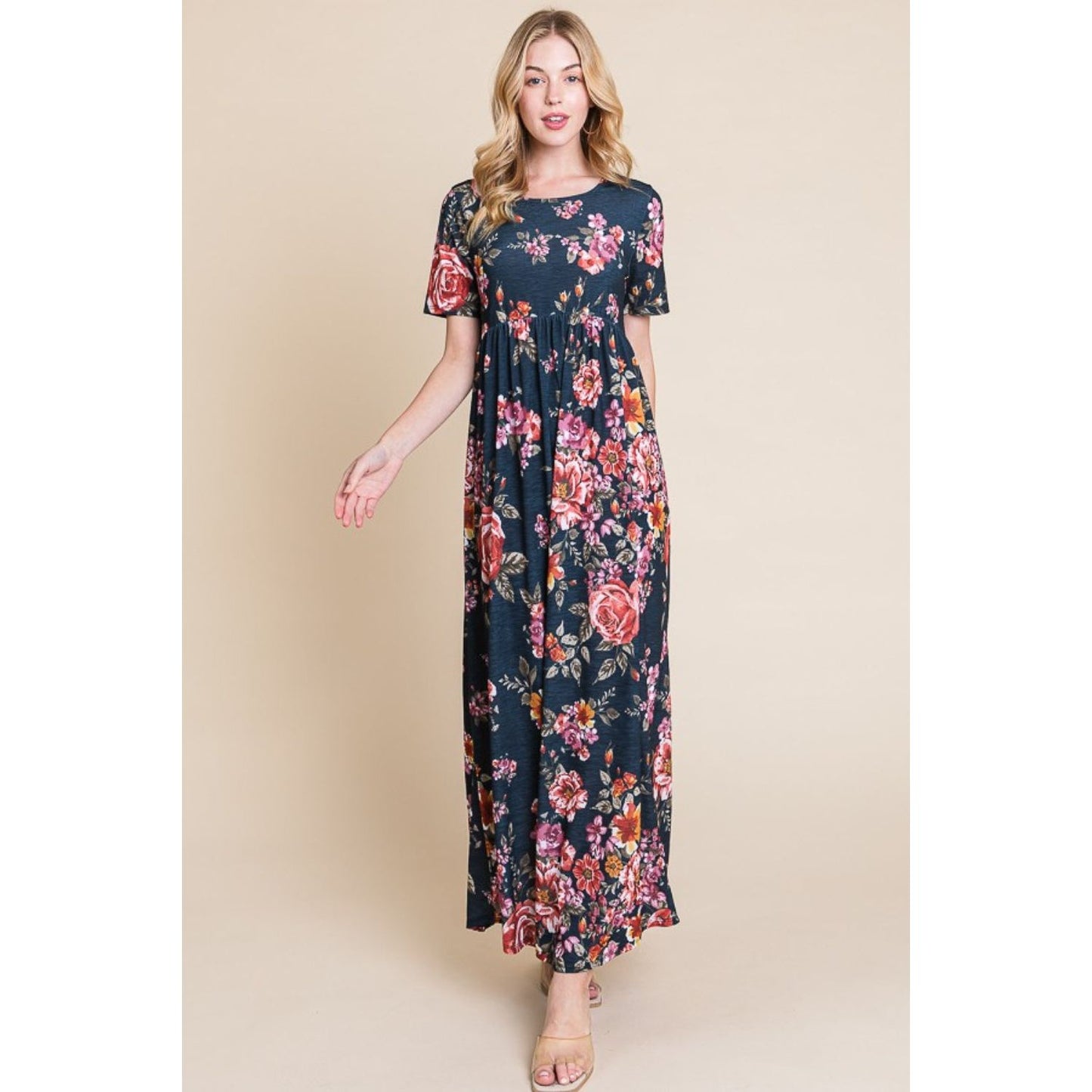 BOMBOM Floral Short Sleeve Maxi Dress