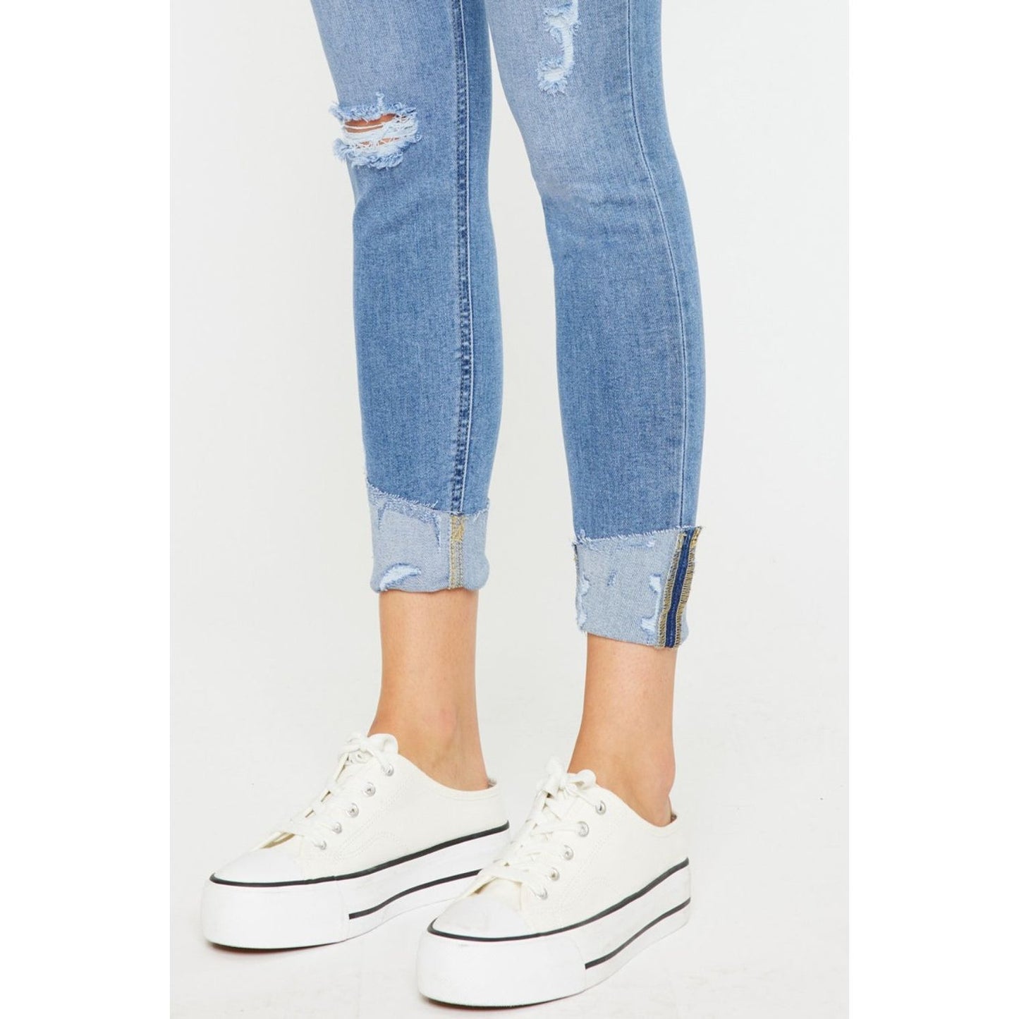 Kancan Distressed Cat's Whiskers Button Fly Jeans