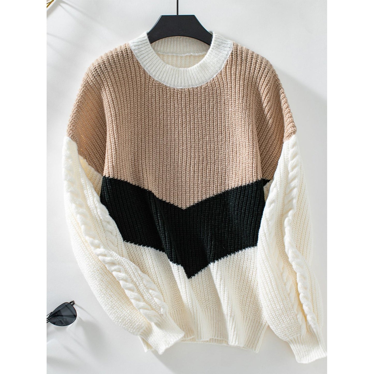 Contrast Round Neck Long Sleeve Sweater