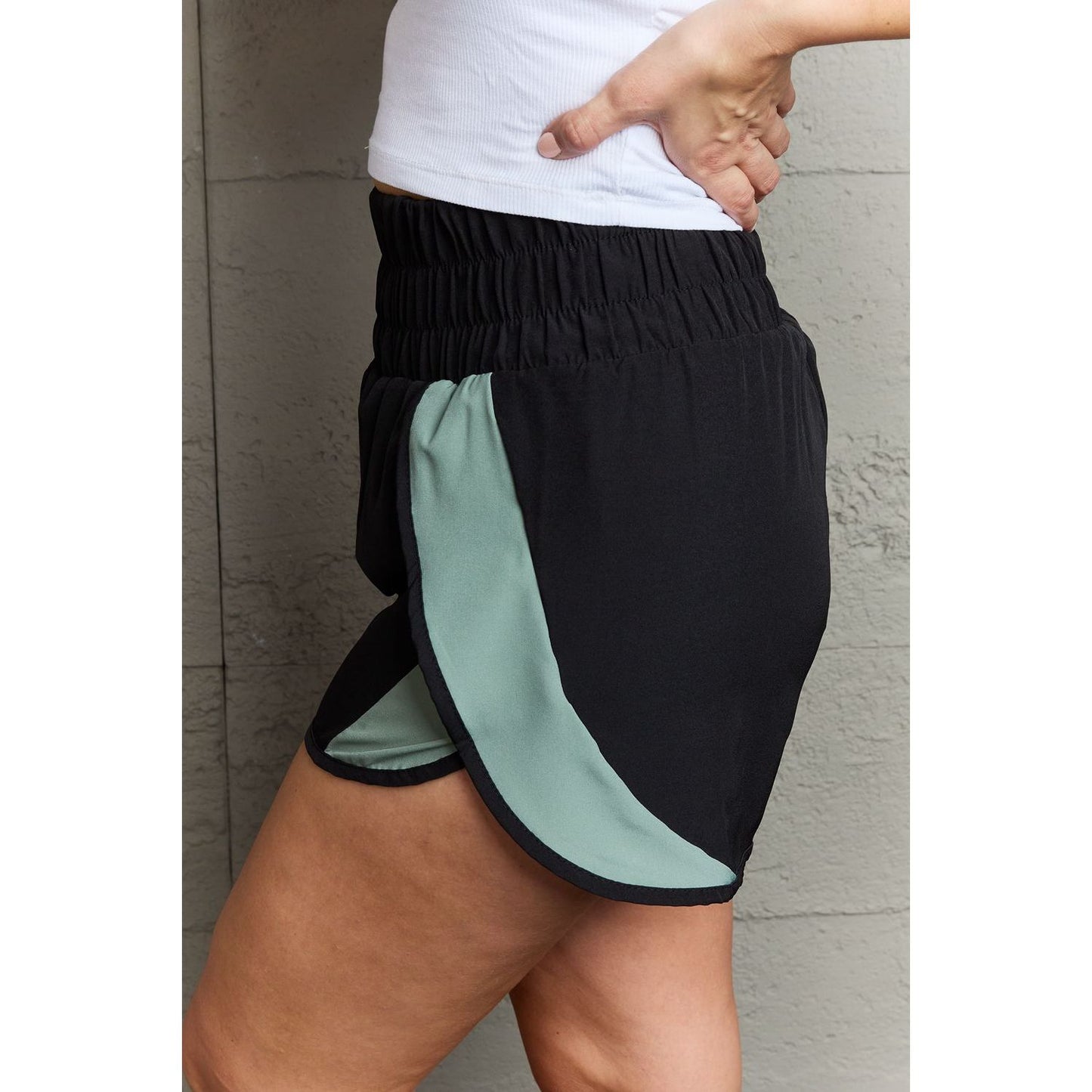 Ninexis Put In Work High Waistband Contrast Detail Active Shorts