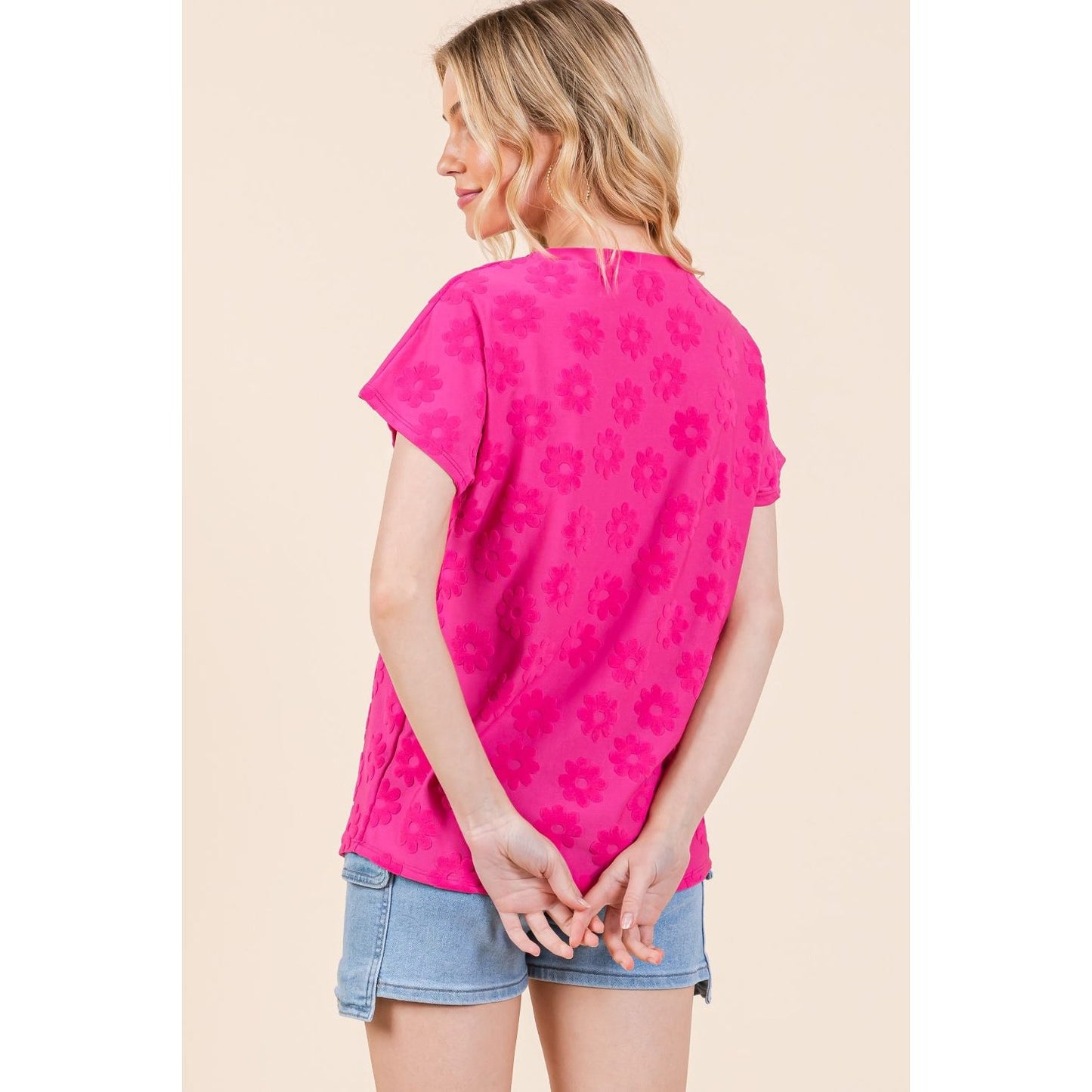 BOMBOM Textured Floral Pattern Short Sleeve T-Shirt