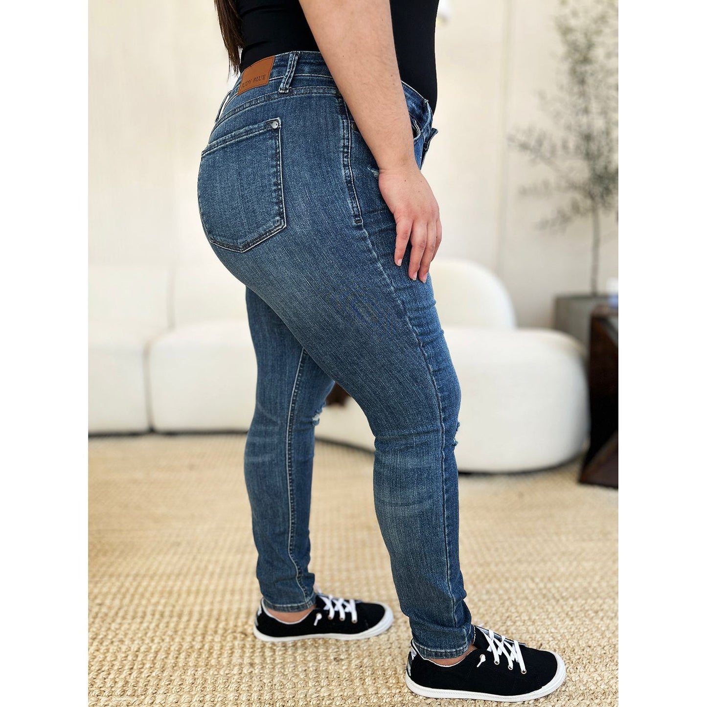 Judy Blue Full Size Mid Waist Distressed Slim Jeans