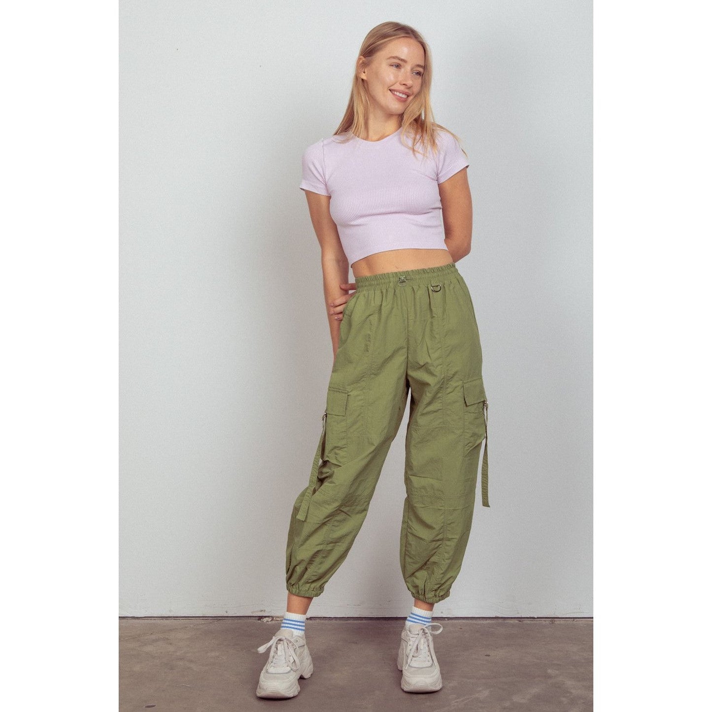 VERY J Elastic Waist Woven Cargo Pants