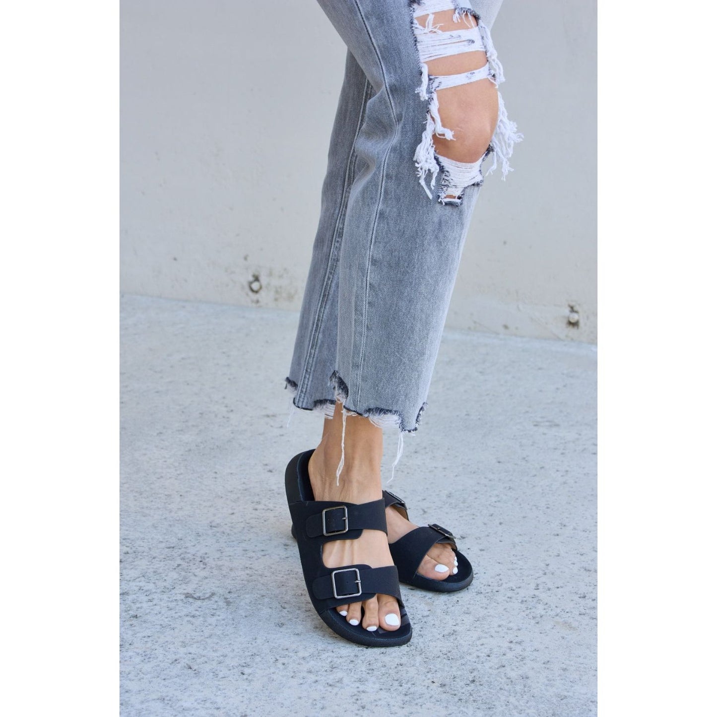 Forever Link Double Buckle Open Toe Sandals