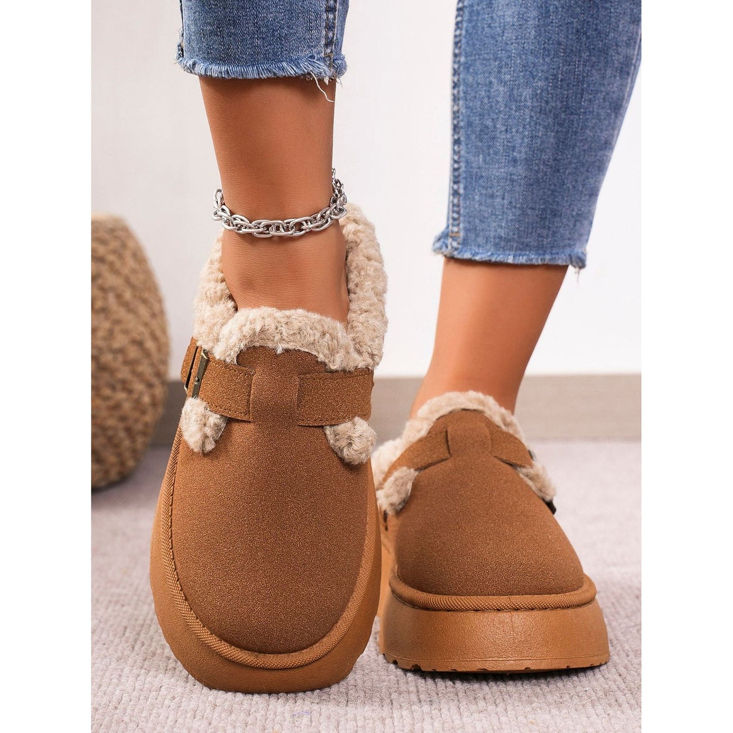 Thermal Fuzzy Buckle Platform Slippers