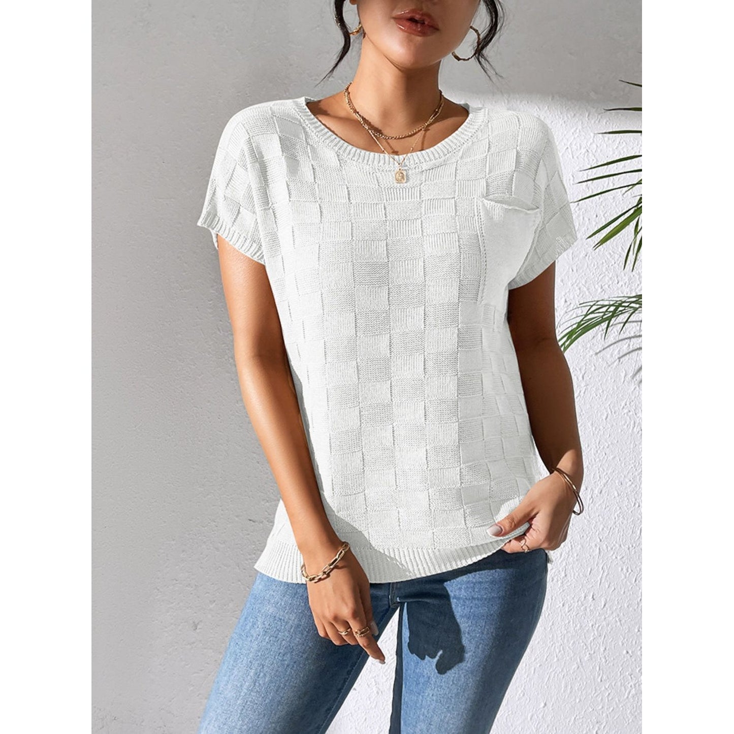 Round Neck Short Sleeve Knit Top