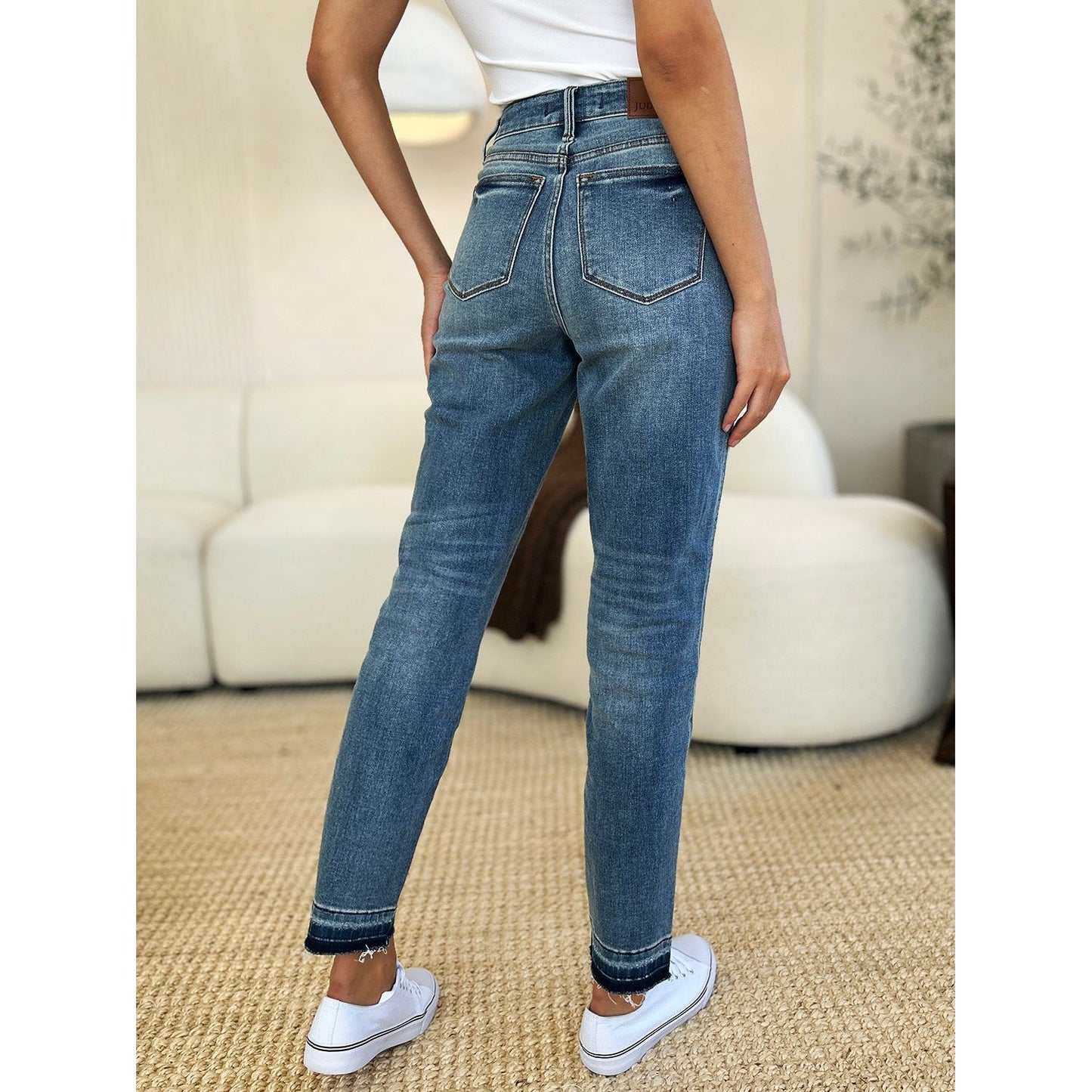 Judy Blue Full Size Mid Rise Rigid Magic Release Hem Jeans