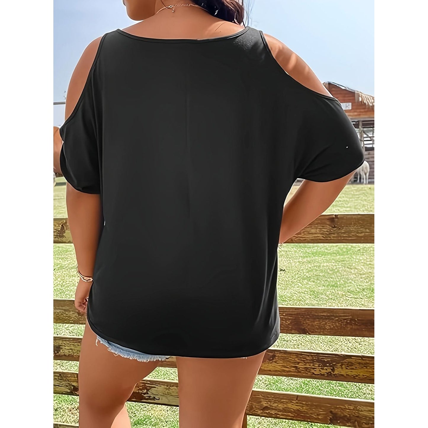 Plus Size Skeleton Graphic Round Neck Cold Shoulder T-Shirt