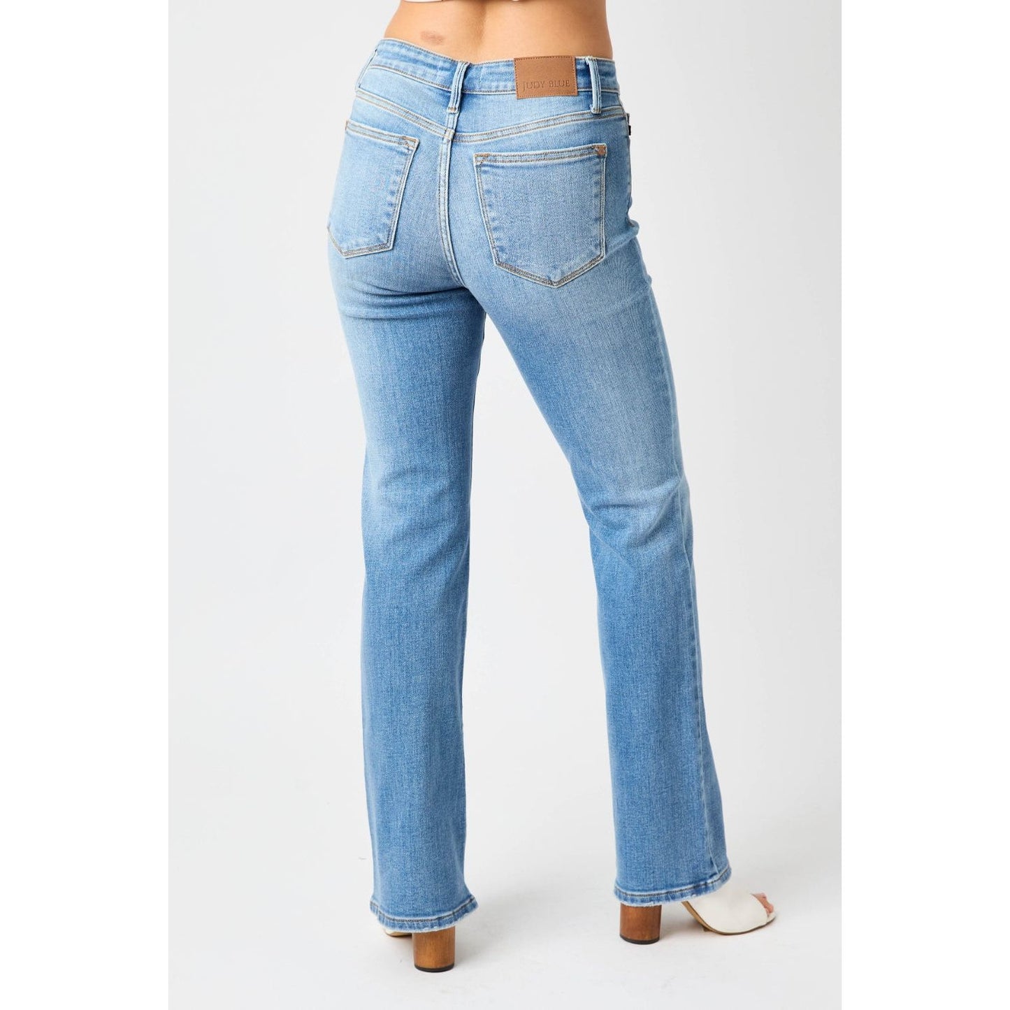 Judy Blue Full Size Mid-Rise Waist Straight Jeans