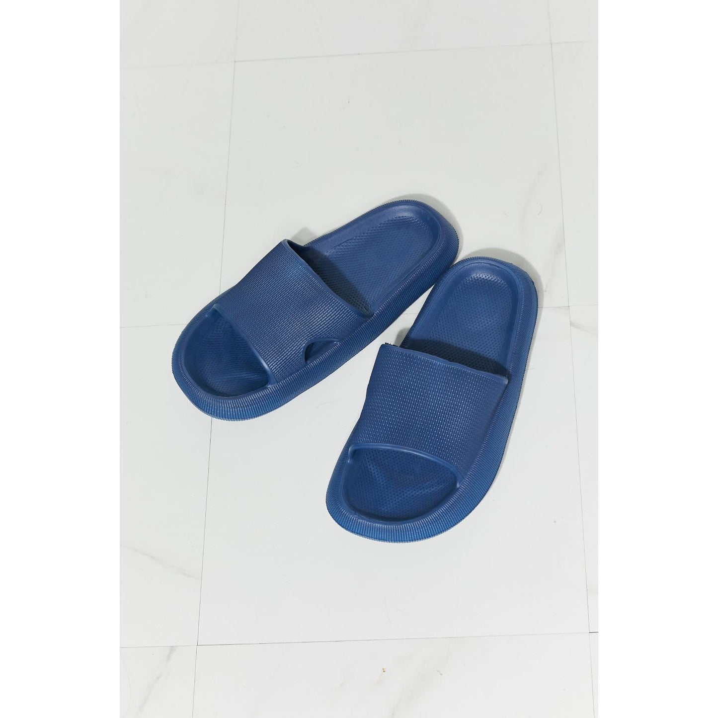 MMShoes Arms Around Me Open Toe Slide in Navy