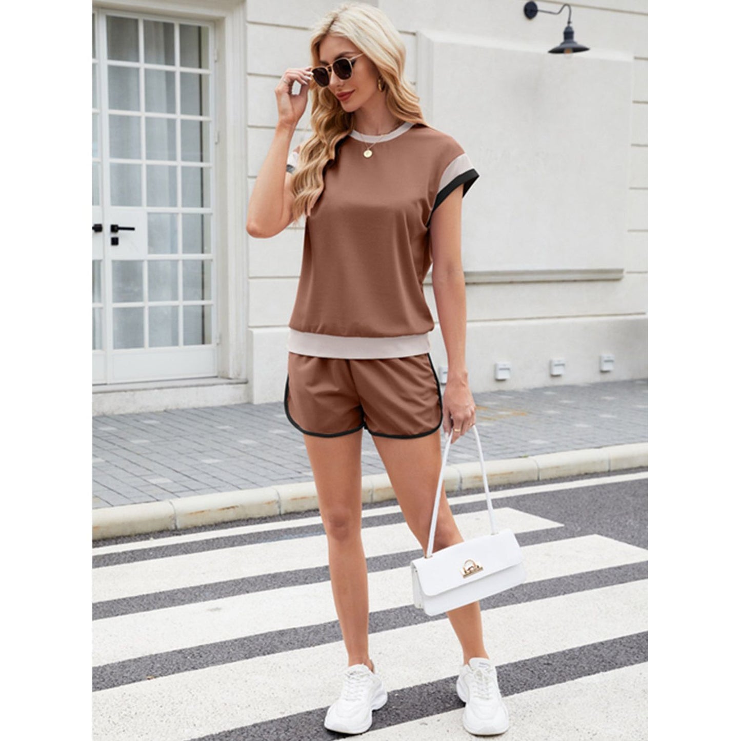 Contrast Round Neck Top and Shorts Set