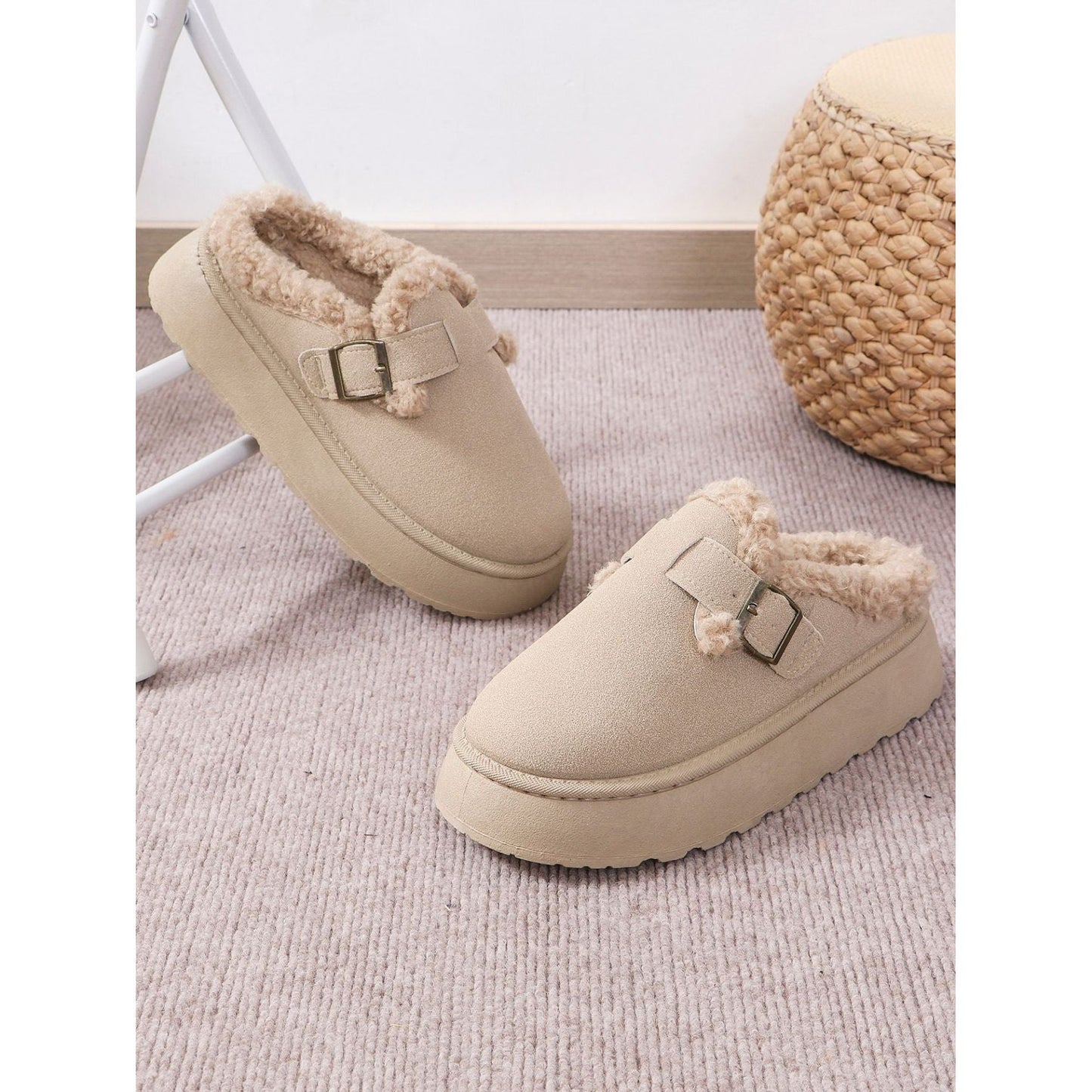 Thermal Fuzzy Buckle Platform Slippers