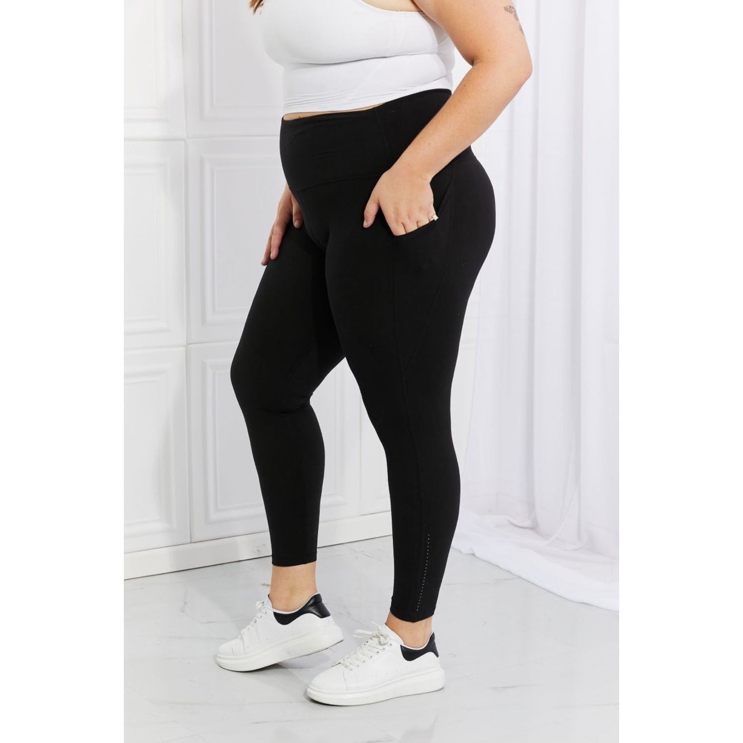 Leggings Depot Full Size Strengthen and Lengthen Reflective Dot Active Leggings